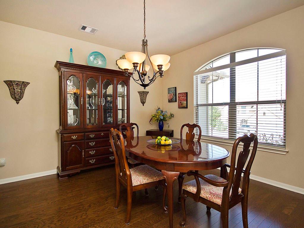 271 Longmont Ln, Austin, TX 78737