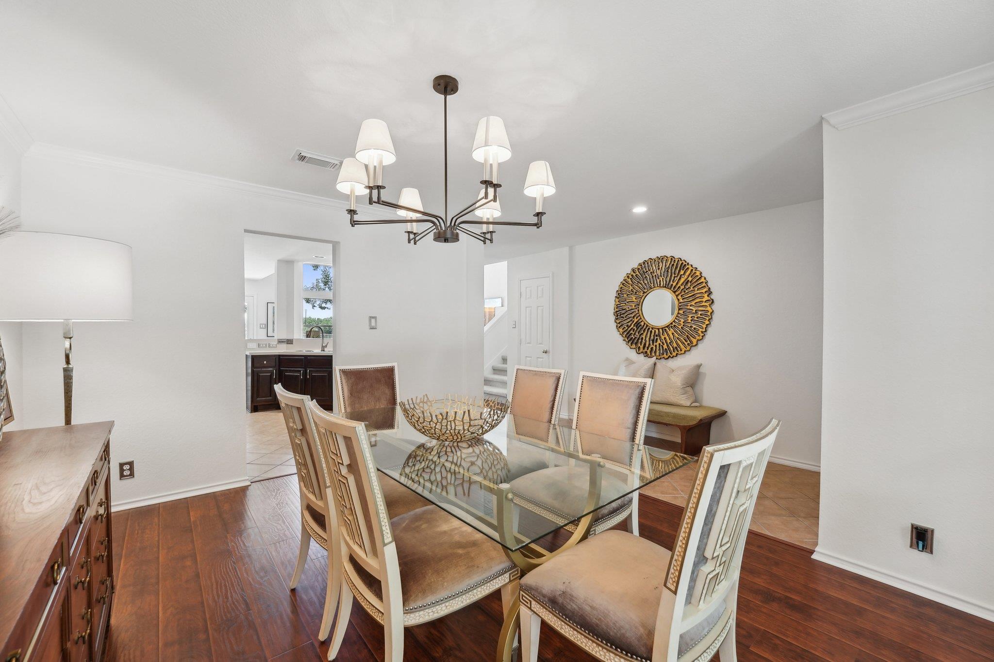 111 Hiver Circle Cir, Kyle, TX 78640