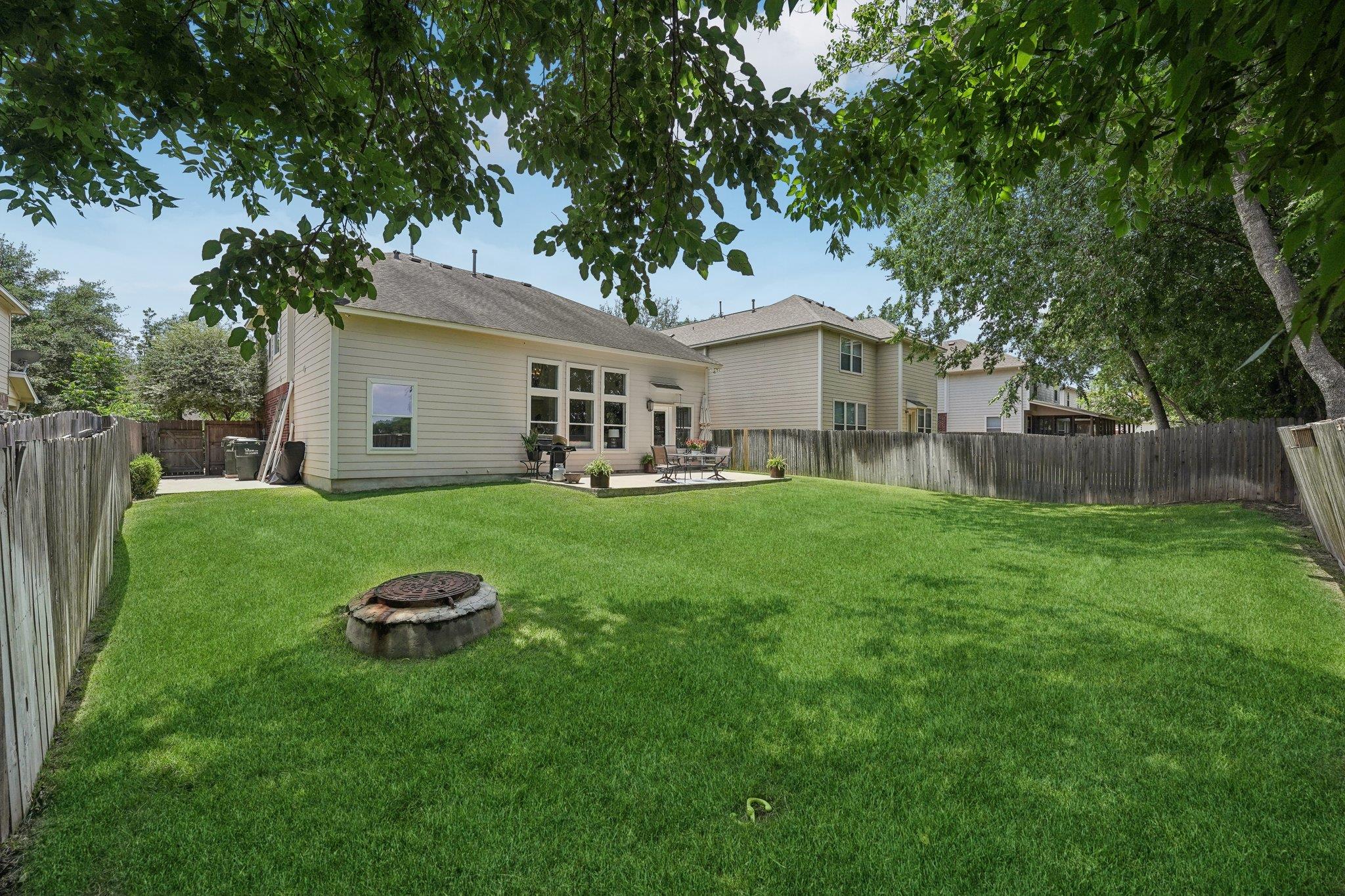 111 Hiver Circle Cir, Kyle, TX 78640