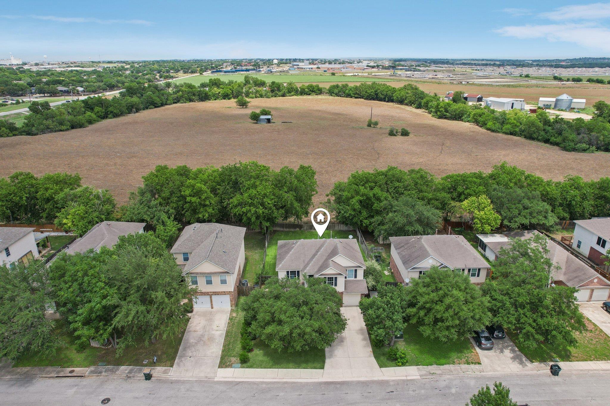 111 Hiver Circle Cir, Kyle, TX 78640