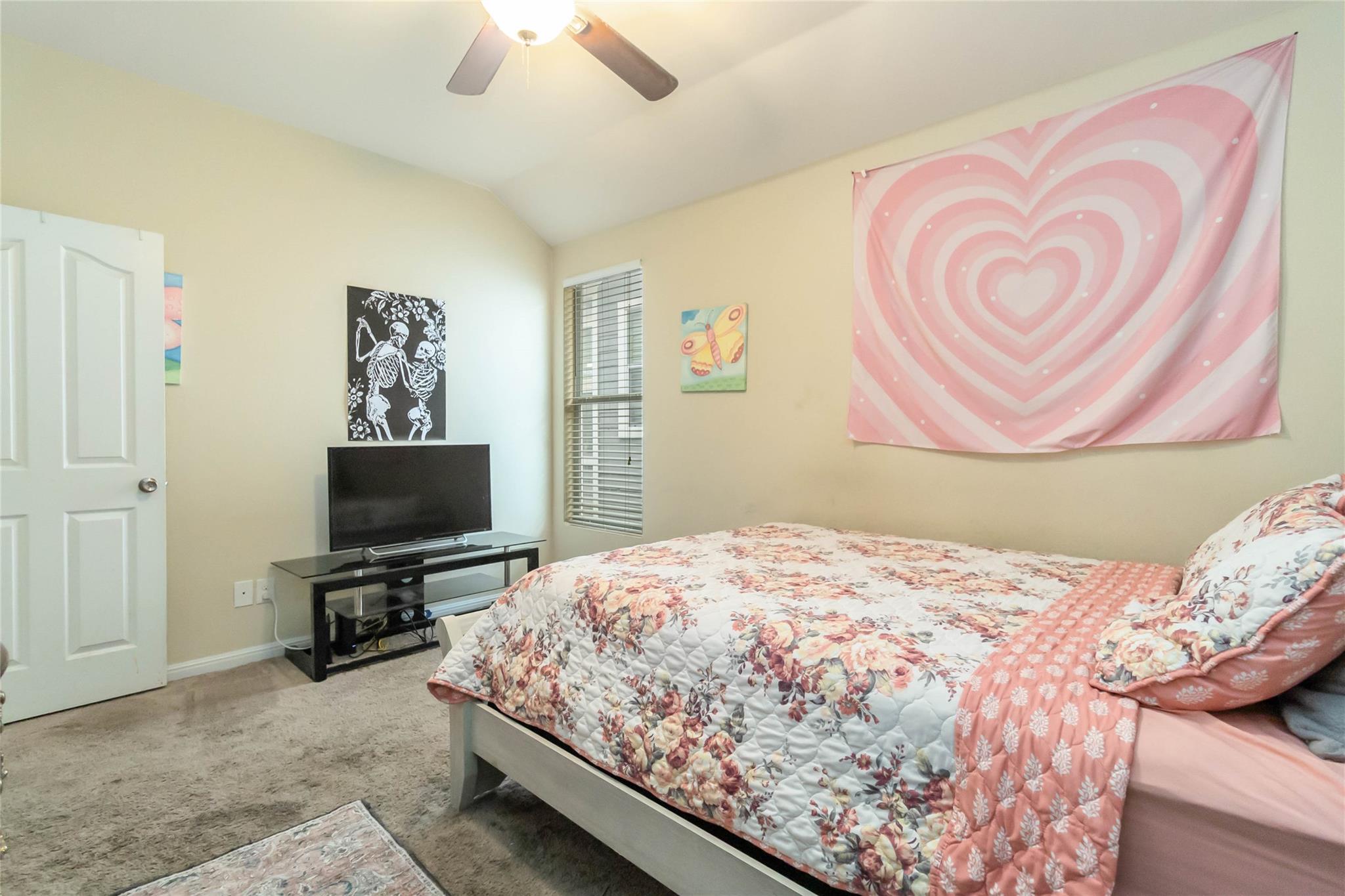 323 Rachel St, San Marcos, TX 78666