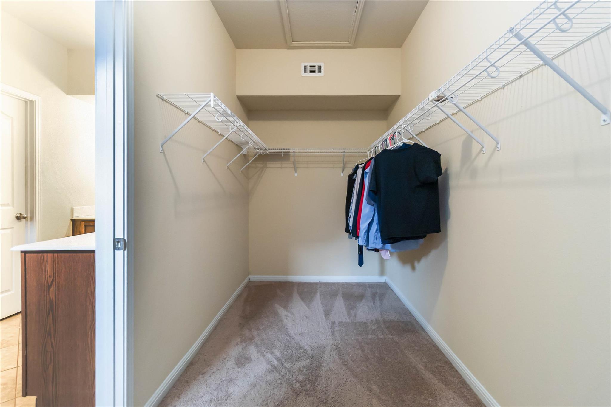 323 Rachel St, San Marcos, TX 78666