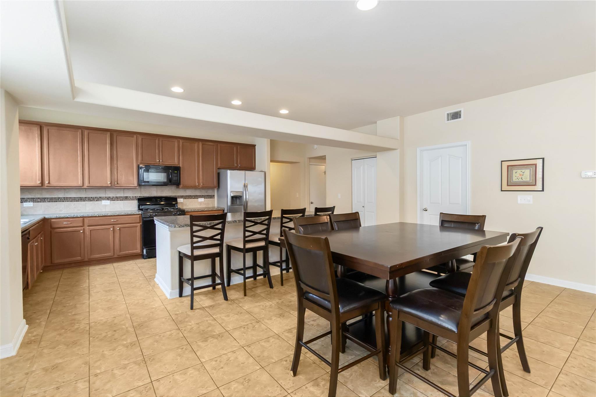 323 Rachel St, San Marcos, TX 78666