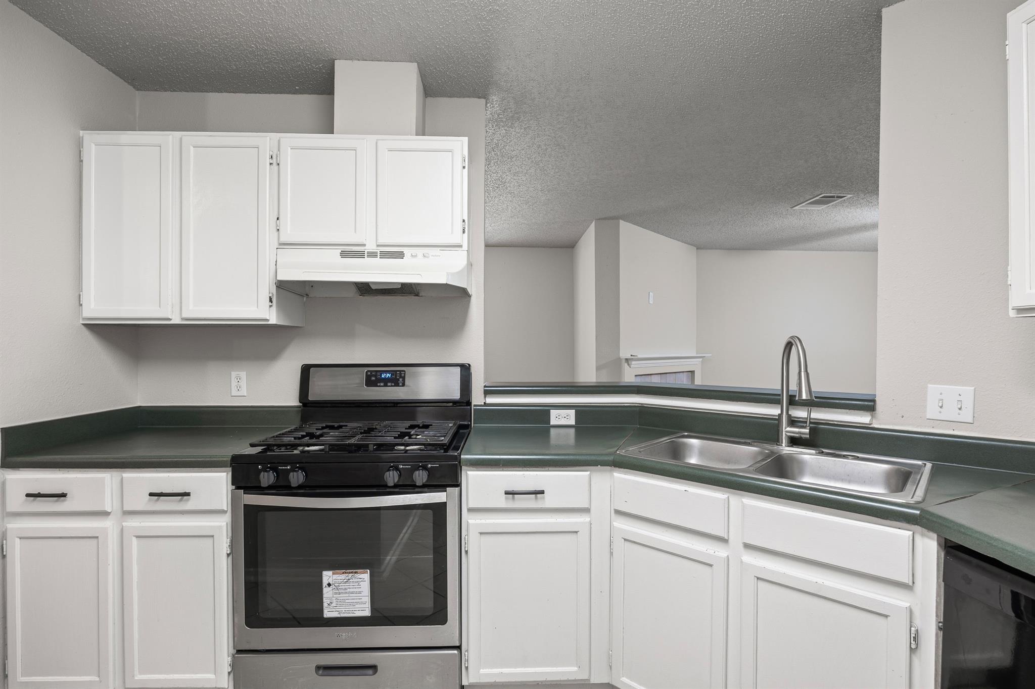 901 Calico Dr, Austin, TX 78748