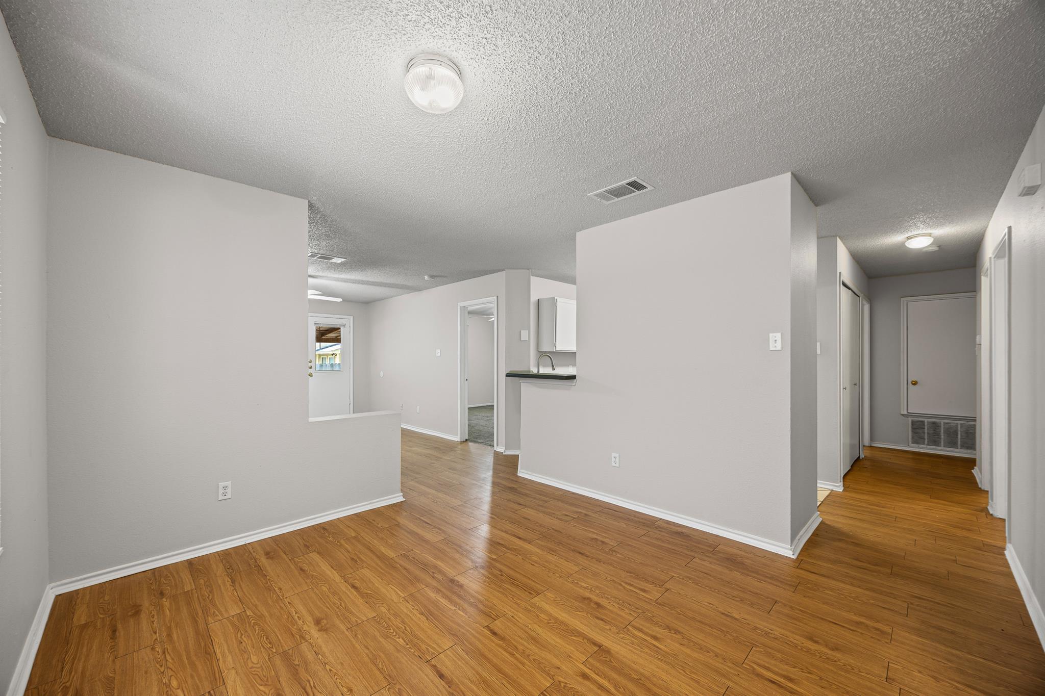 901 Calico Dr, Austin, TX 78748