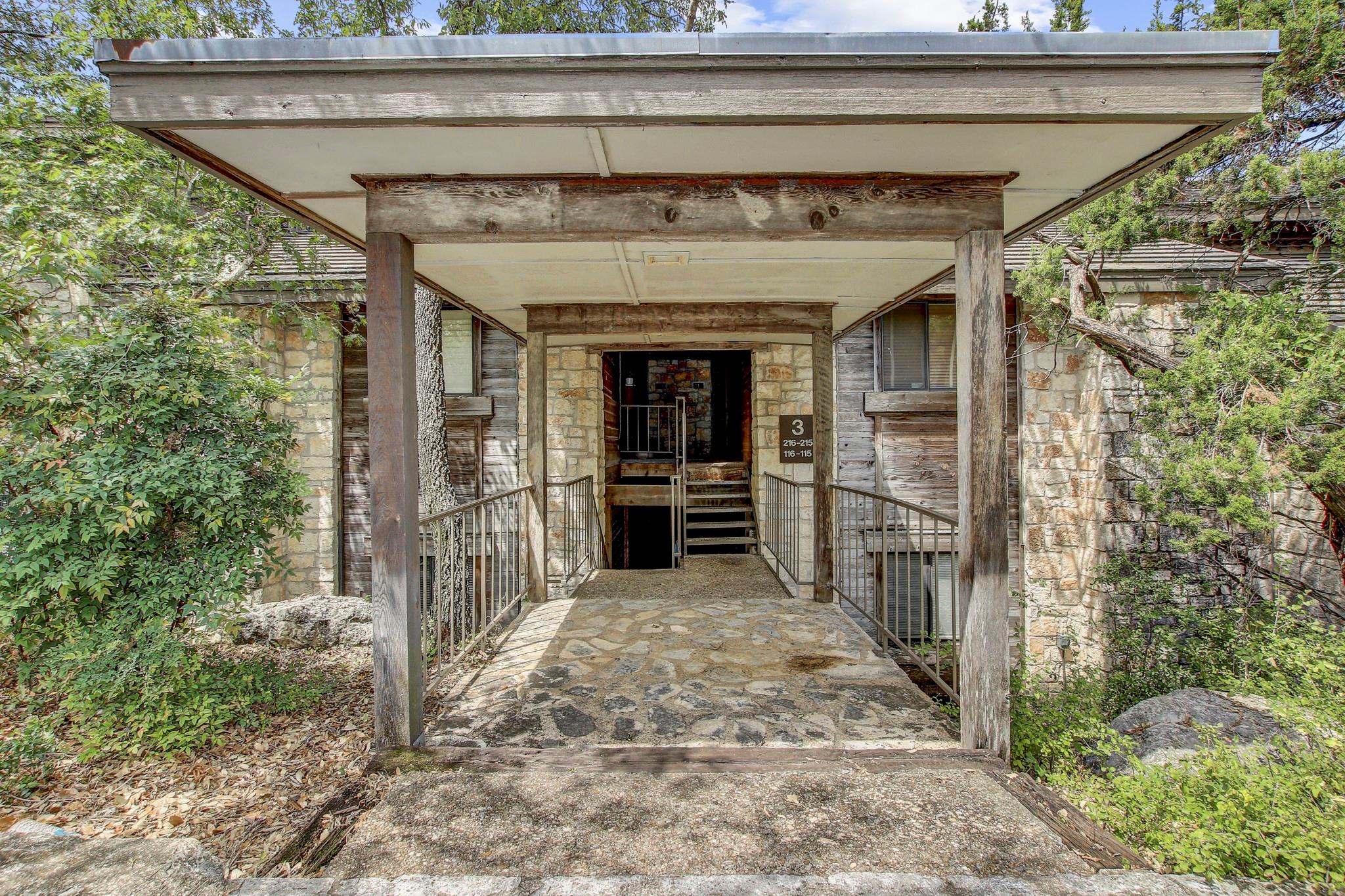 8200 Neely Dr # 116, Austin, TX 78759