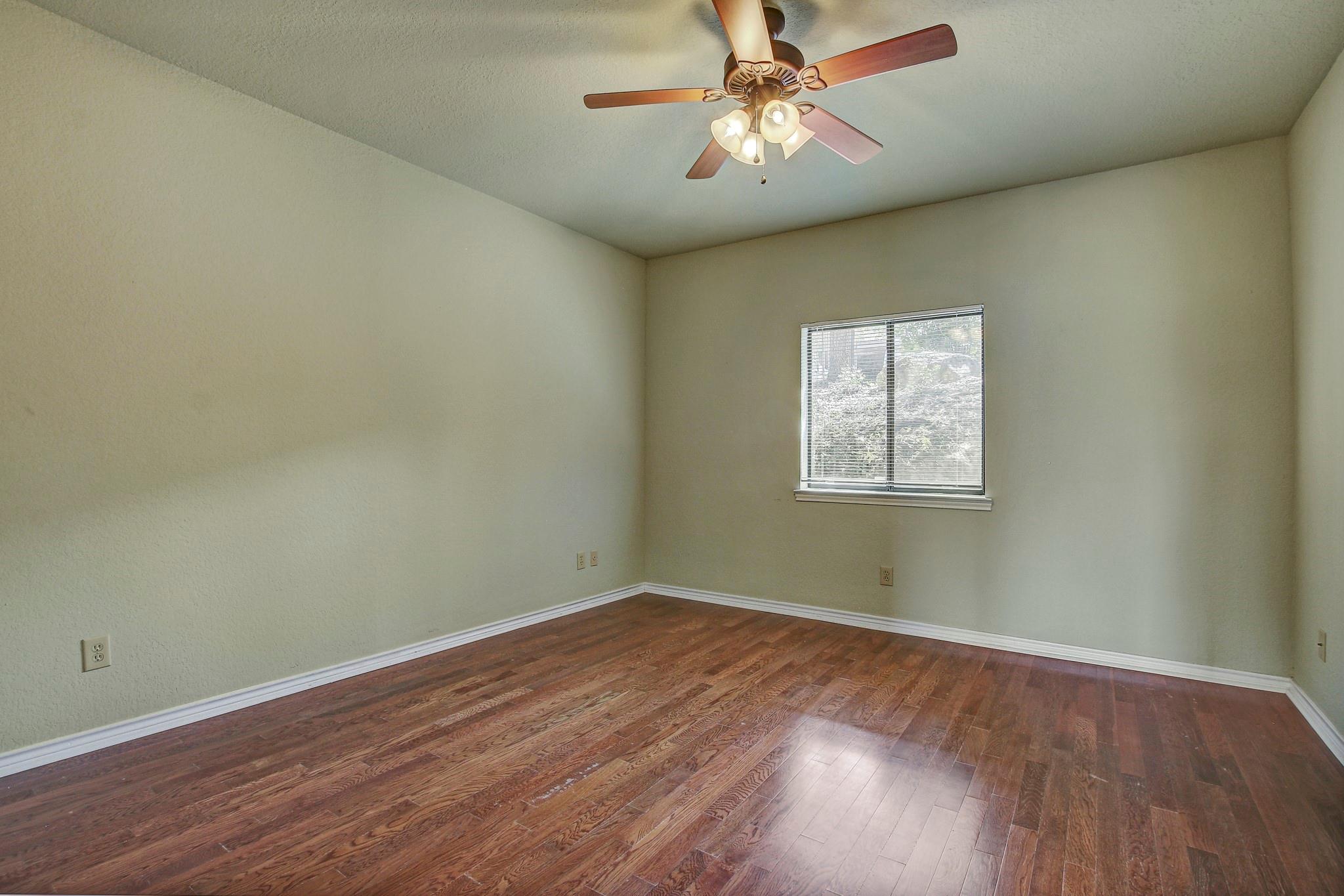 8200 Neely Dr # 116, Austin, TX 78759