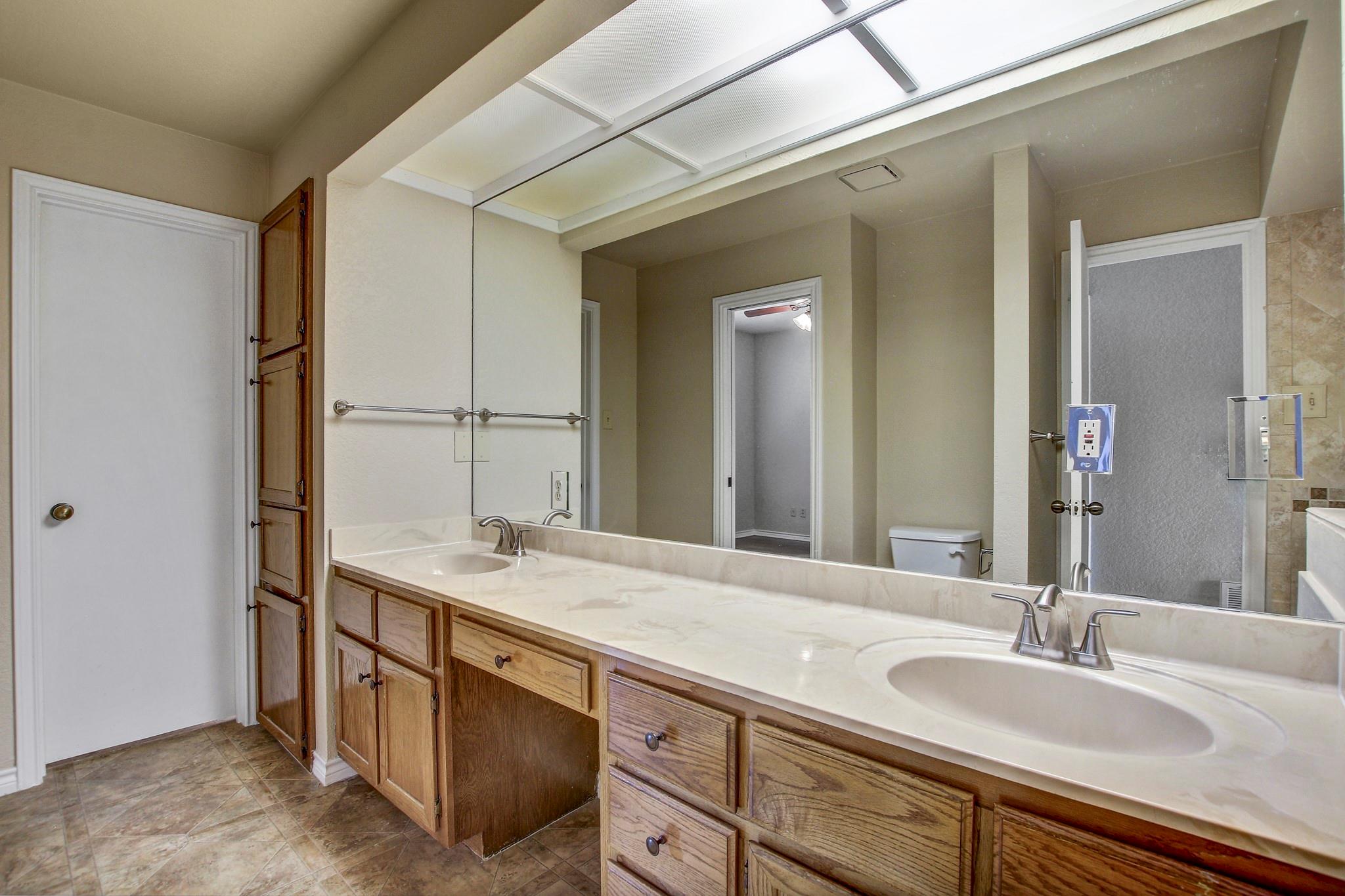 8200 Neely Dr # 116, Austin, TX 78759