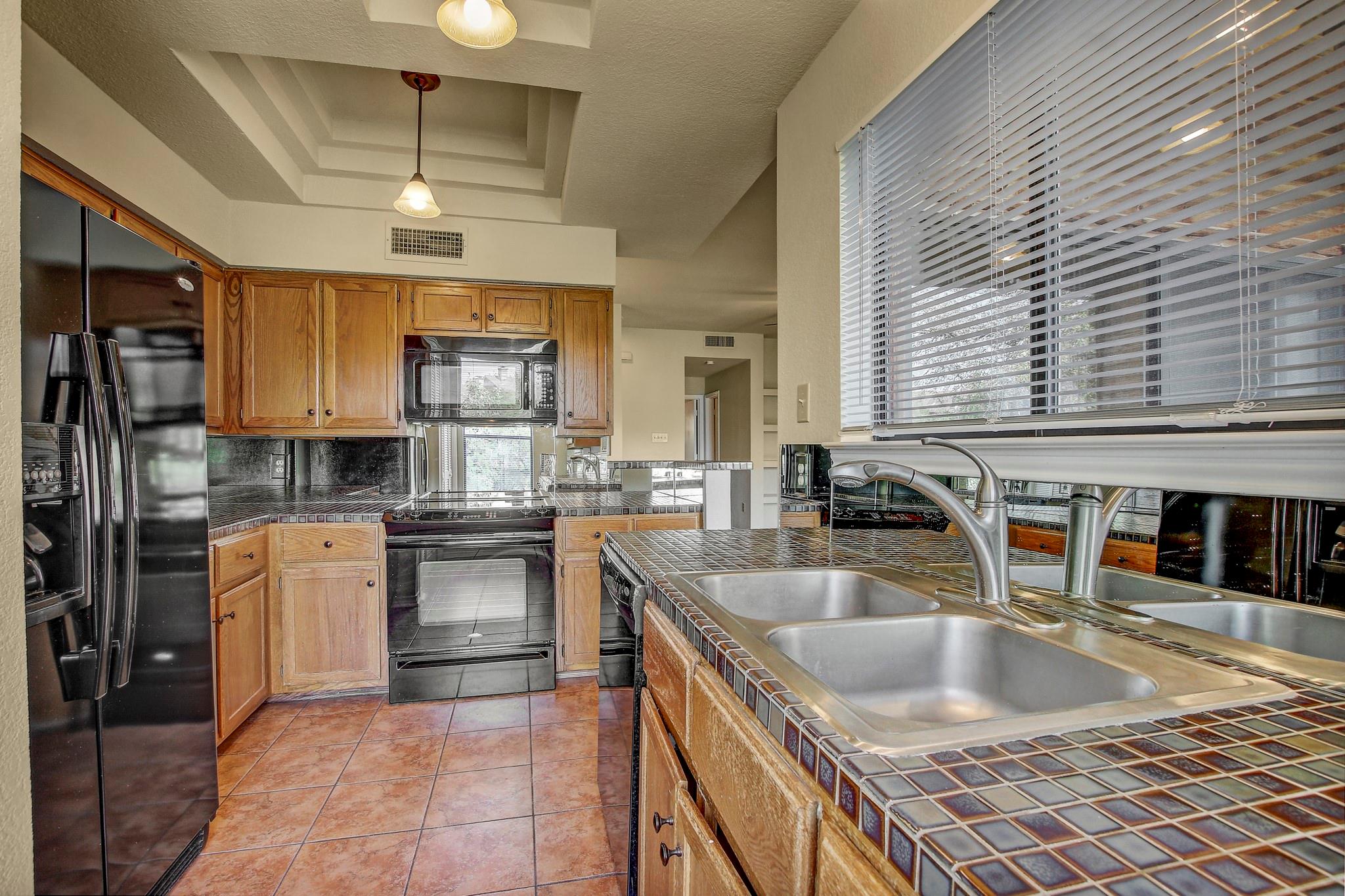 8200 Neely Dr # 116, Austin, TX 78759