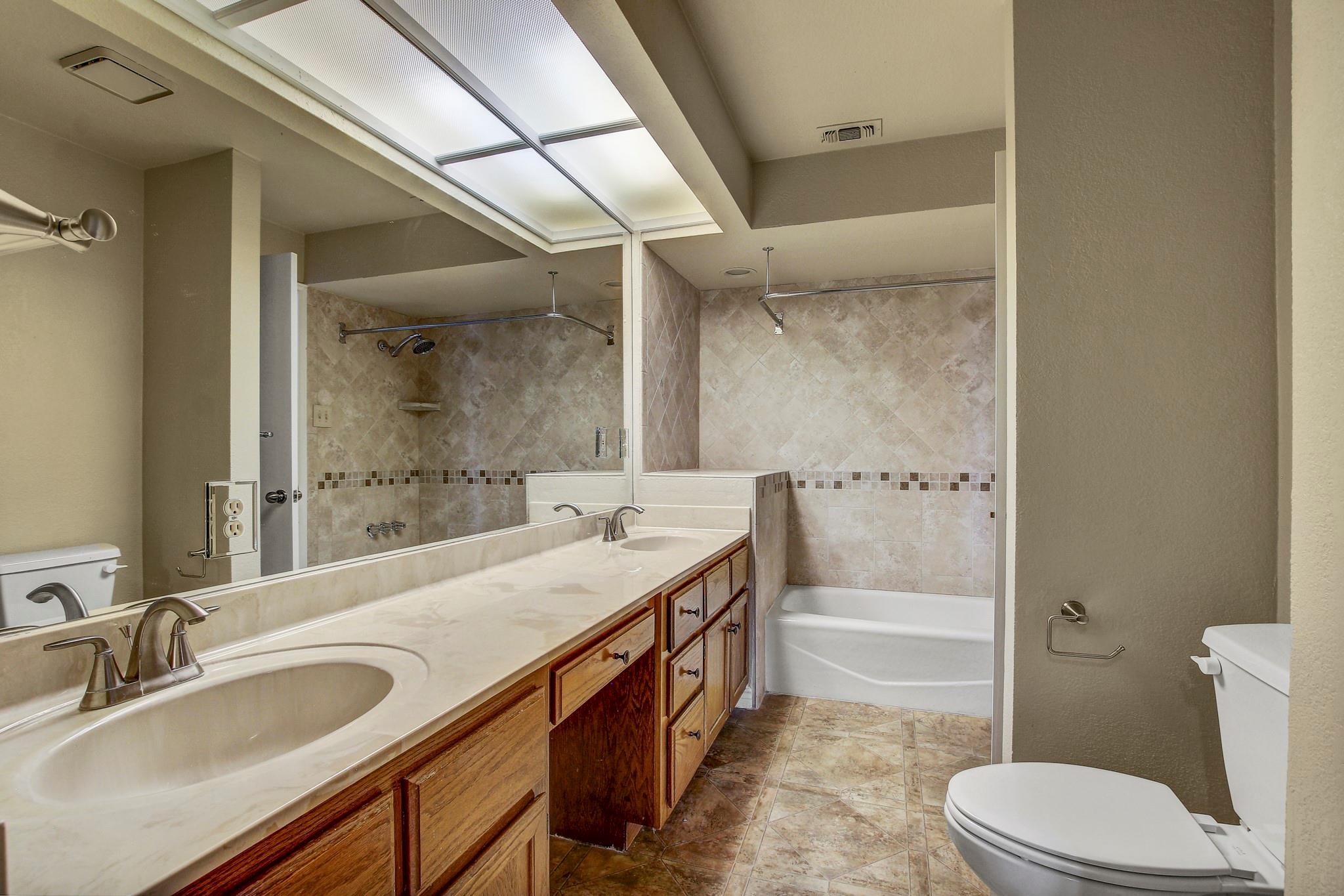 8200 Neely Dr # 116, Austin, TX 78759