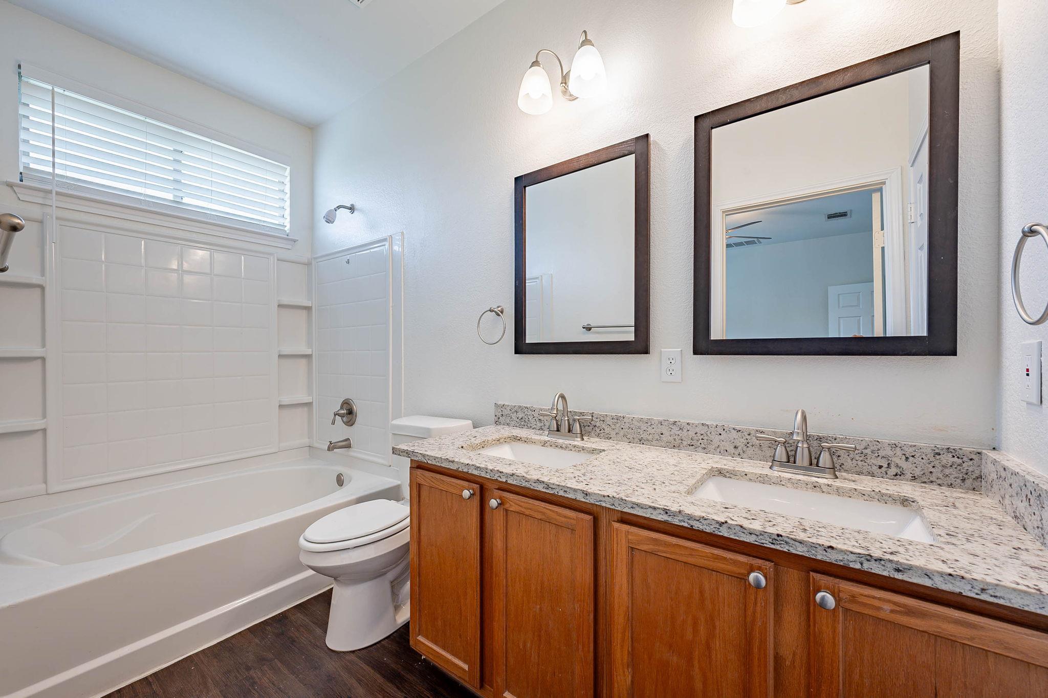 18111 Gallant St, Manor, TX 78653