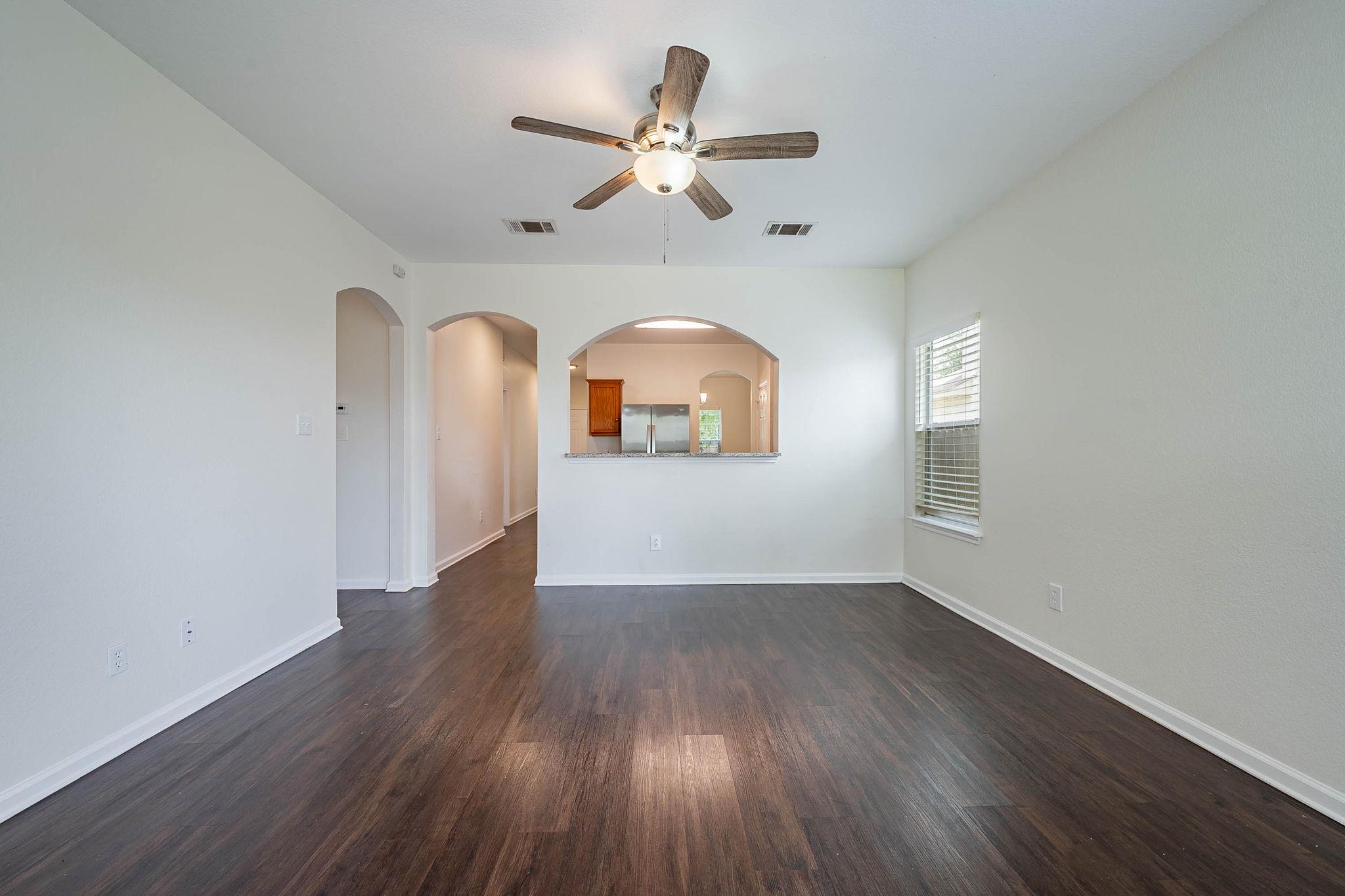 18111 Gallant St, Manor, TX 78653