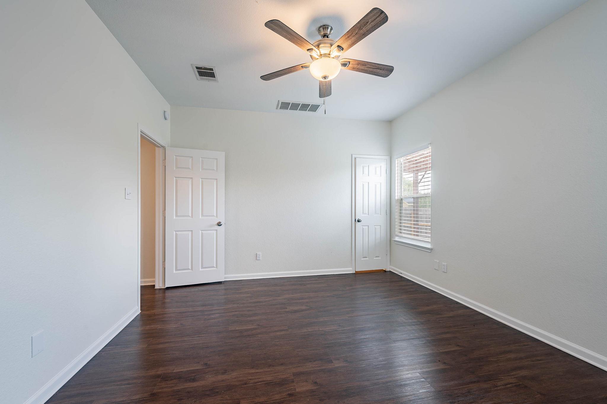 18111 Gallant St, Manor, TX 78653