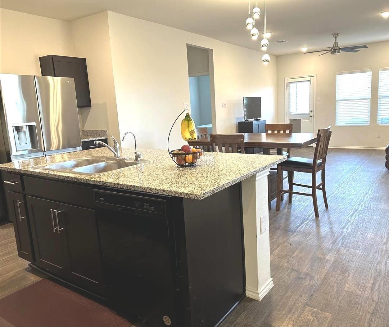 404 Andover Ln, Uhland, TX 78640