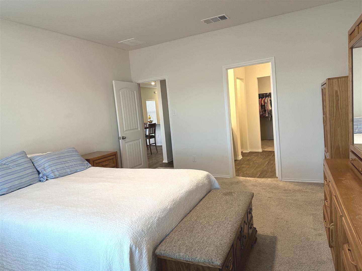 404 Andover Ln, Uhland, TX 78640