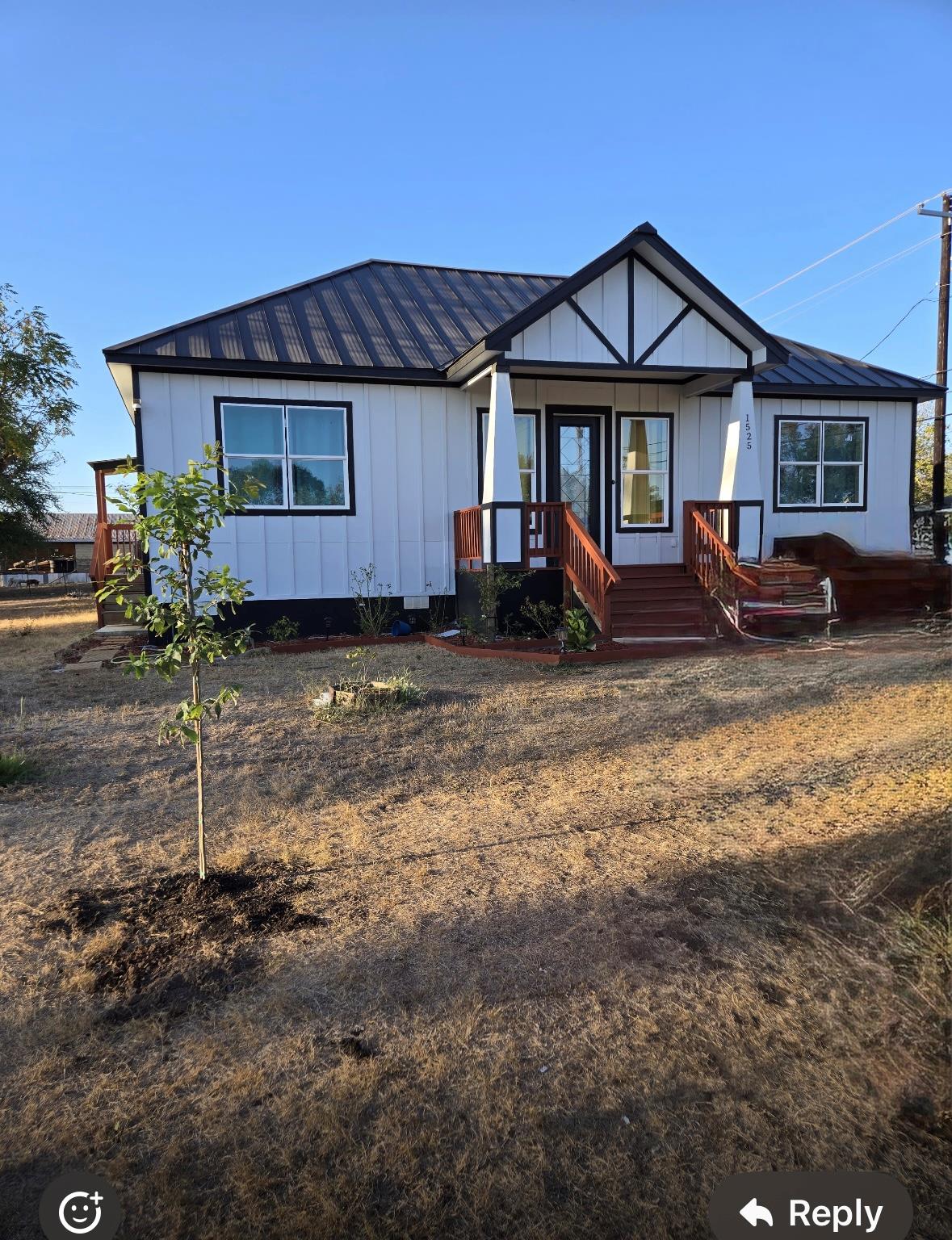 1525 Waco St, Gonzales, TX 78629