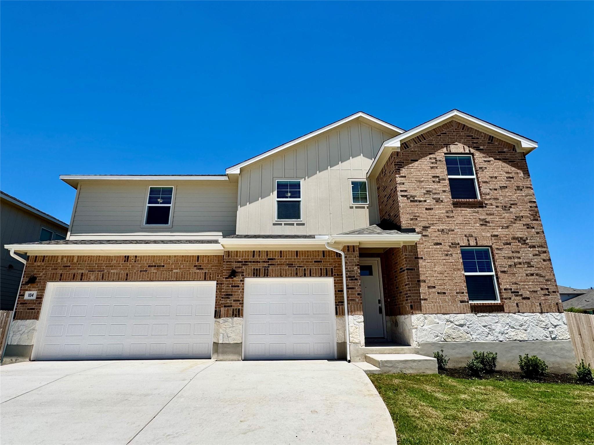 104 El Cosmico Dr, Austin, TX 78640