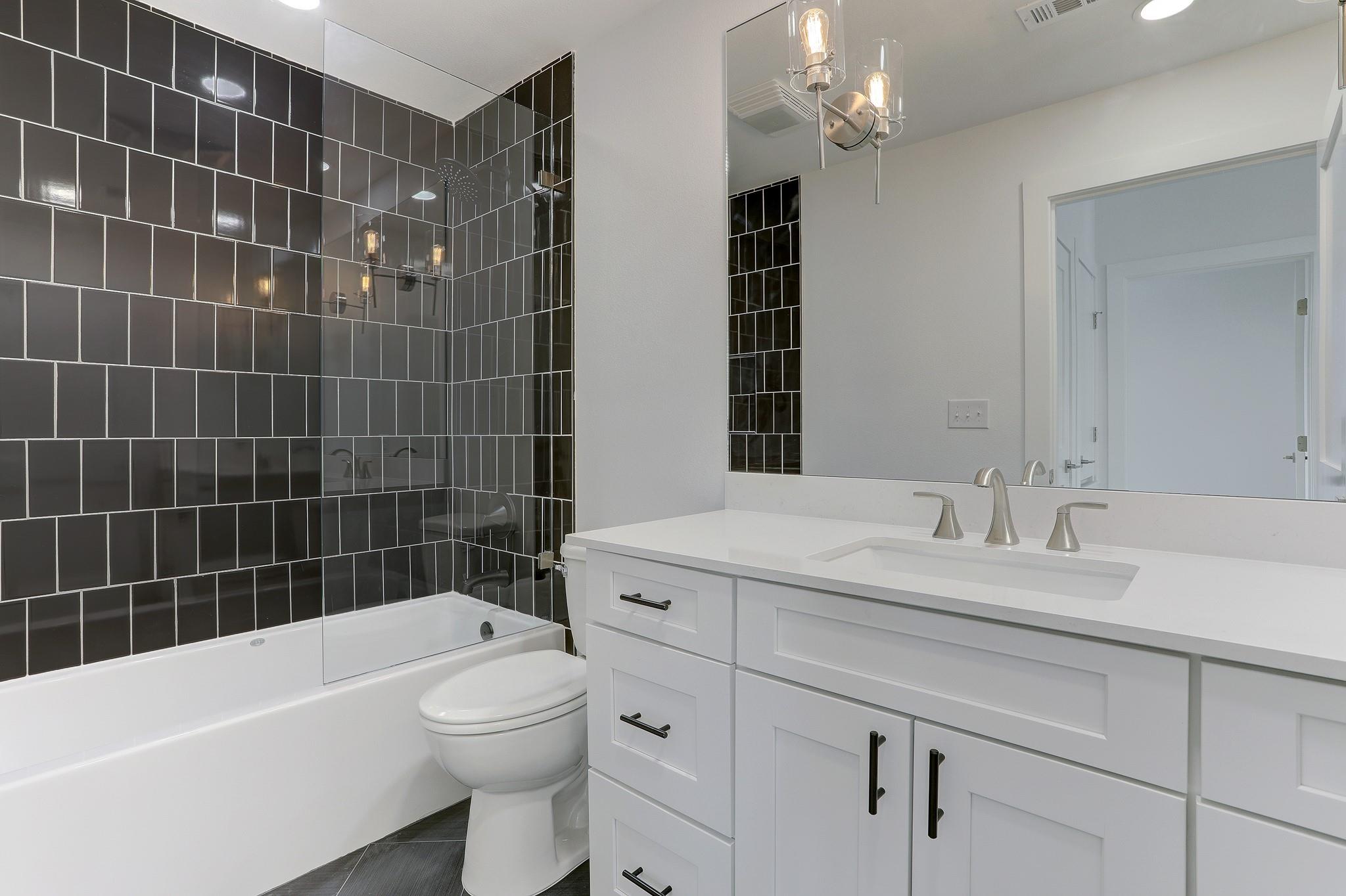4300 Mansfield Dam Rd # 1131, Austin, TX 78734