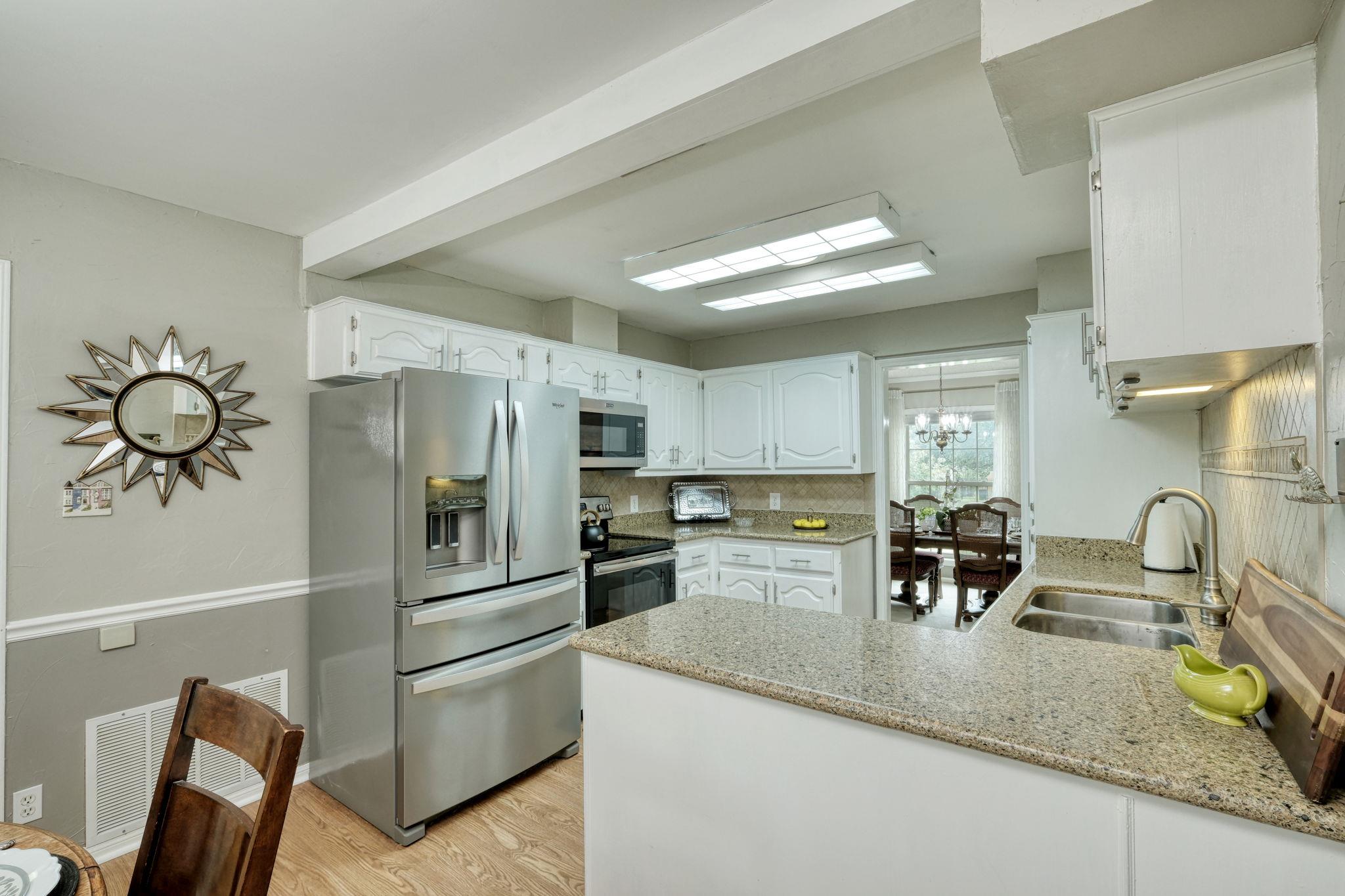 1604 W Creek Loop, Round Rock, TX 78681