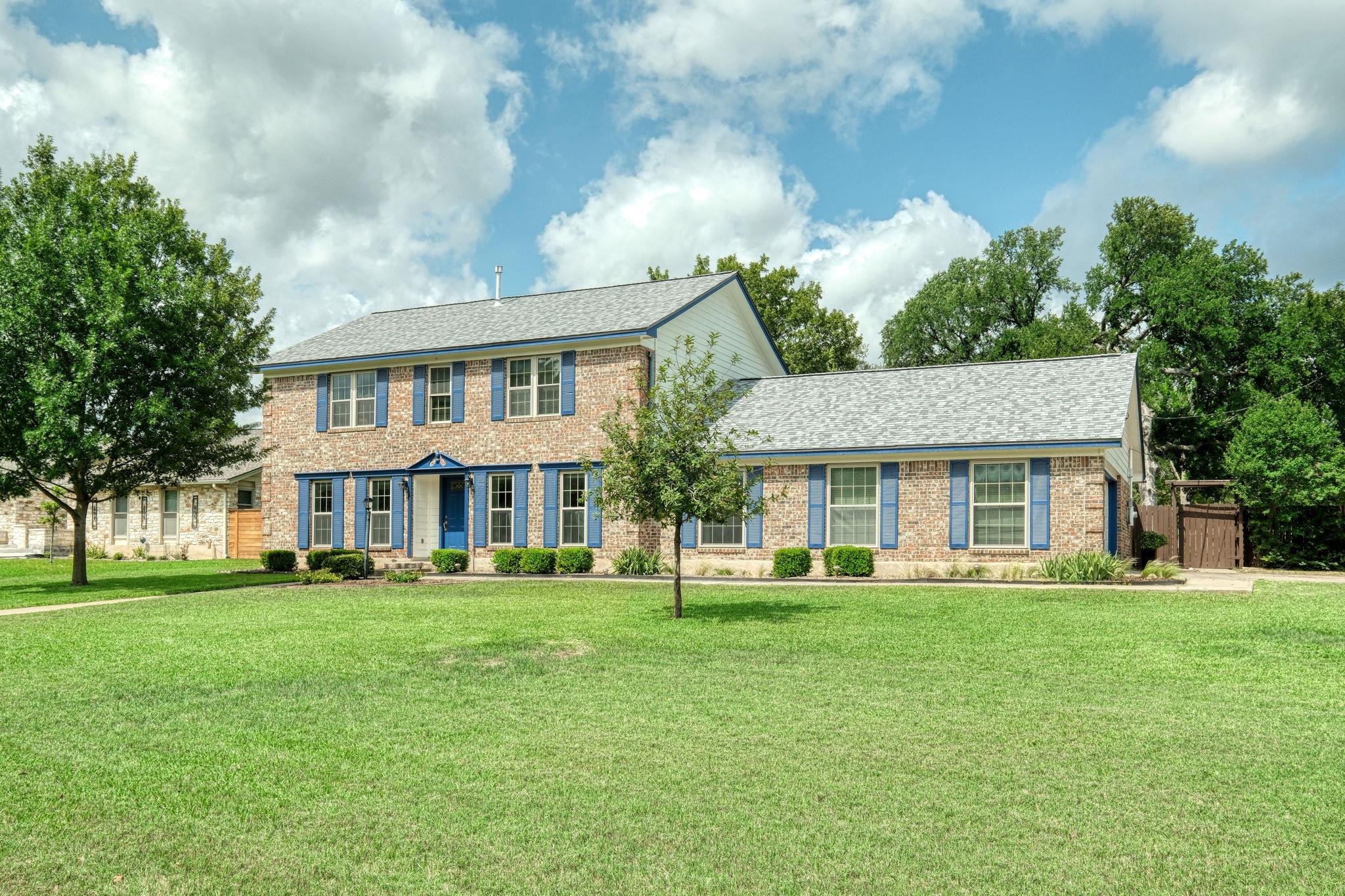 1604 W Creek Loop, Round Rock, TX 78681