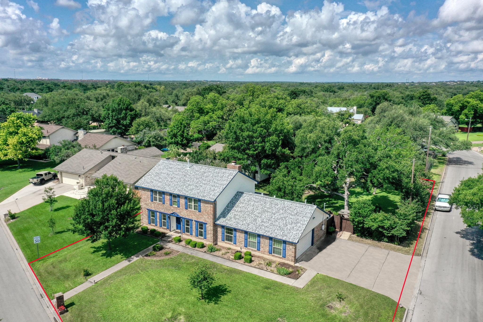 1604 W Creek Loop, Round Rock, TX 78681