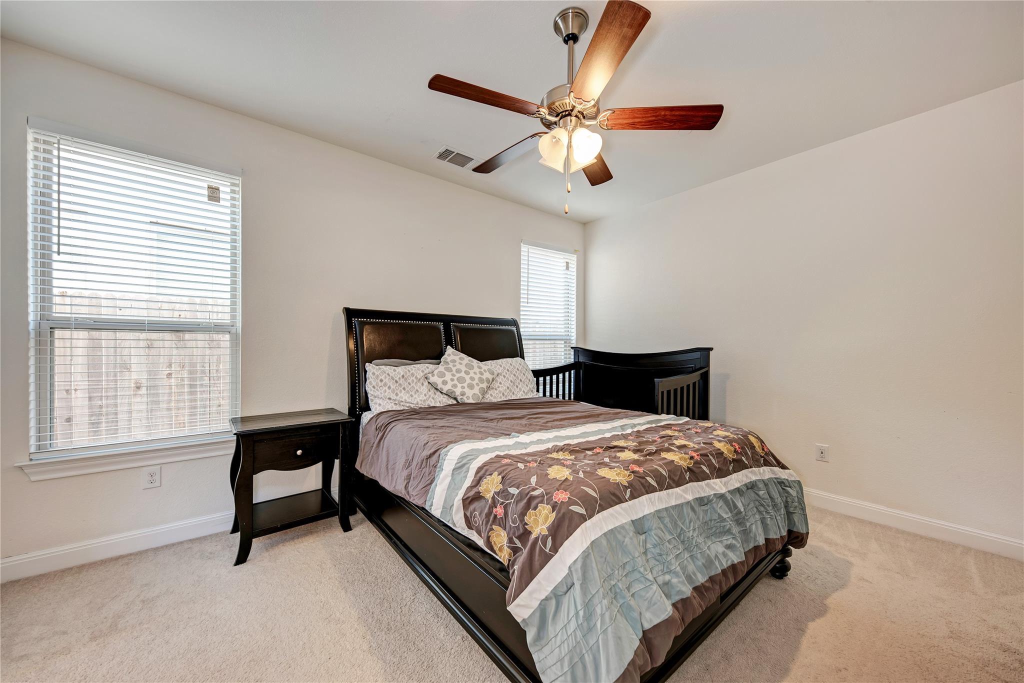 3240 E Whitestone Blvd # 44, Cedar Park, TX 78613