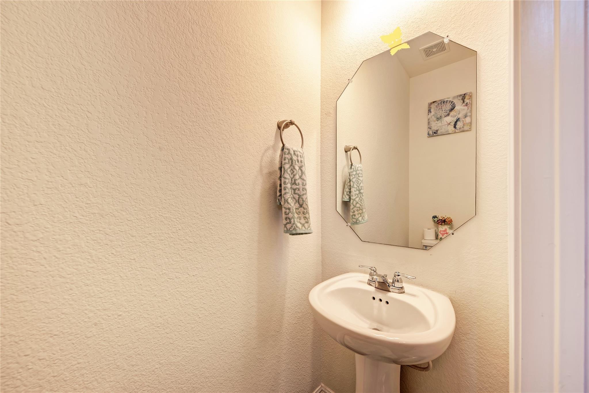 3240 E Whitestone Blvd # 44, Cedar Park, TX 78613