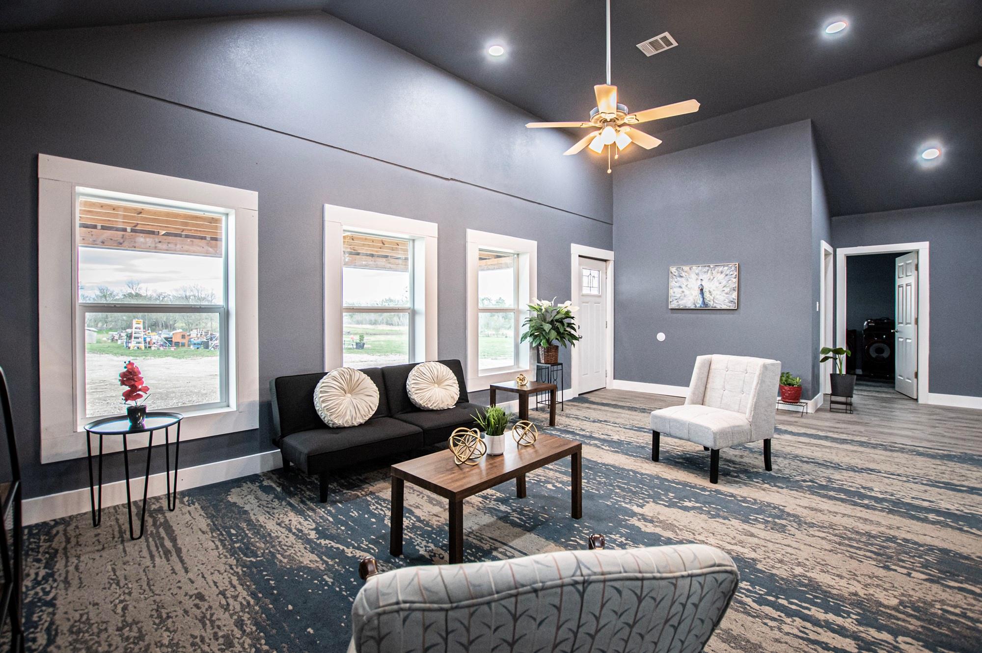 3370 Pettytown Rd, Dale, TX 78616