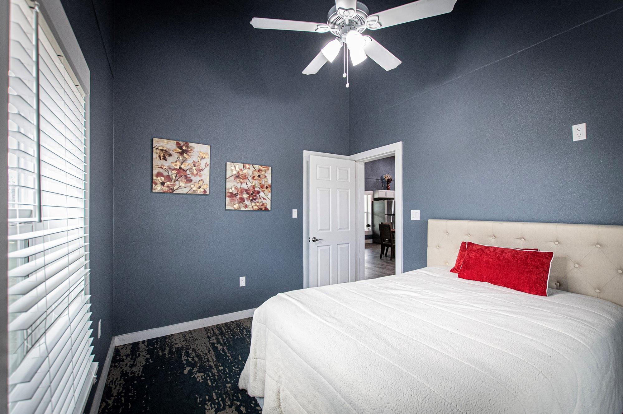 3370 Pettytown Rd, Dale, TX 78616