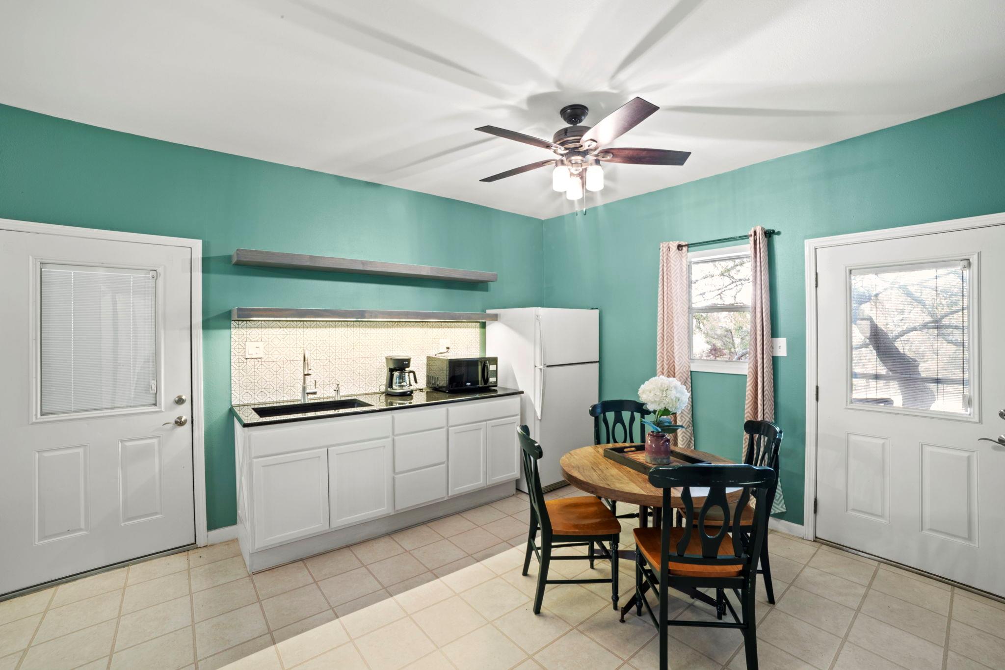 20001 Hamilton Pool Rd, Dripping Springs, TX 78620