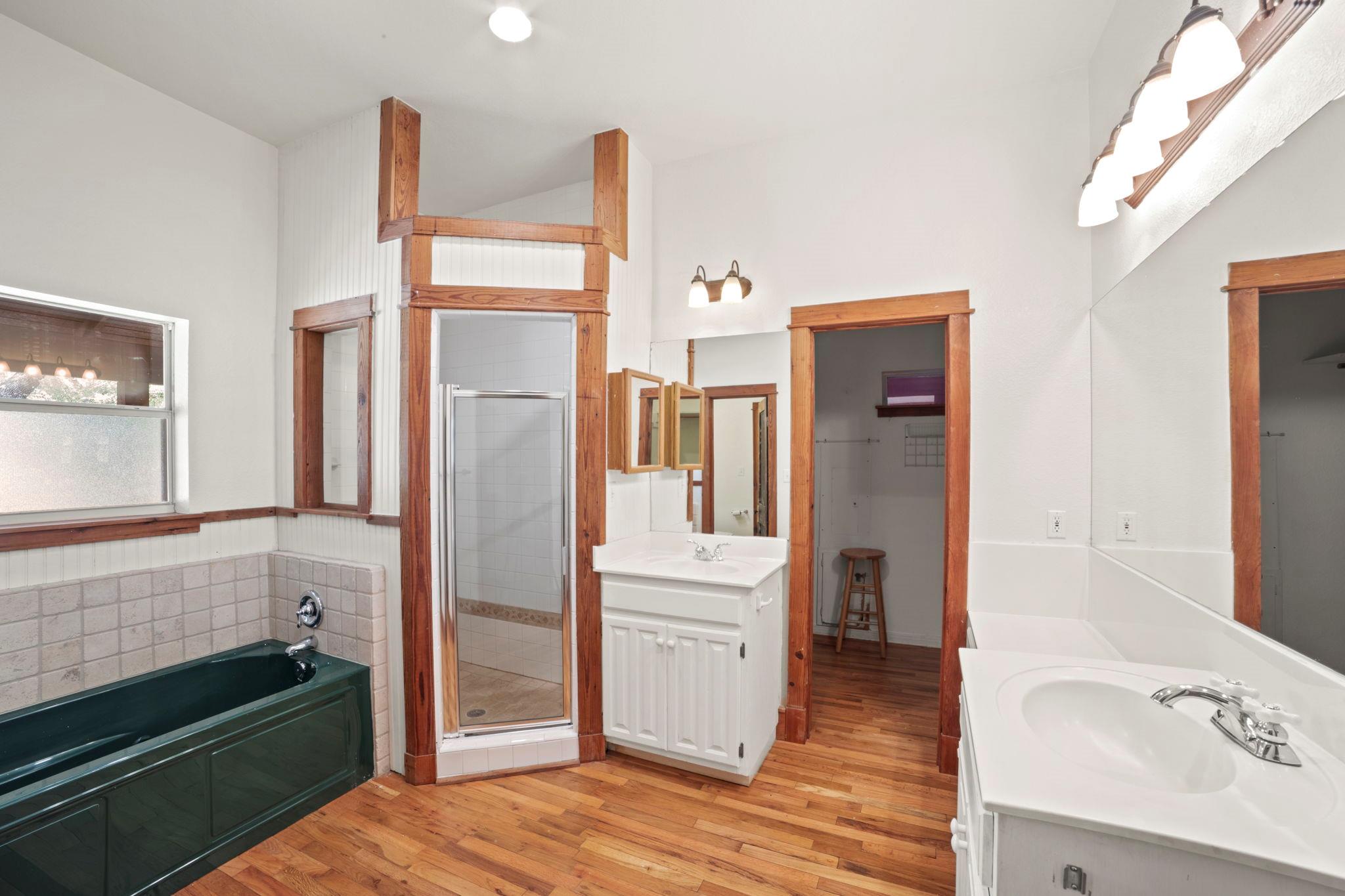 20001 Hamilton Pool Rd, Dripping Springs, TX 78620