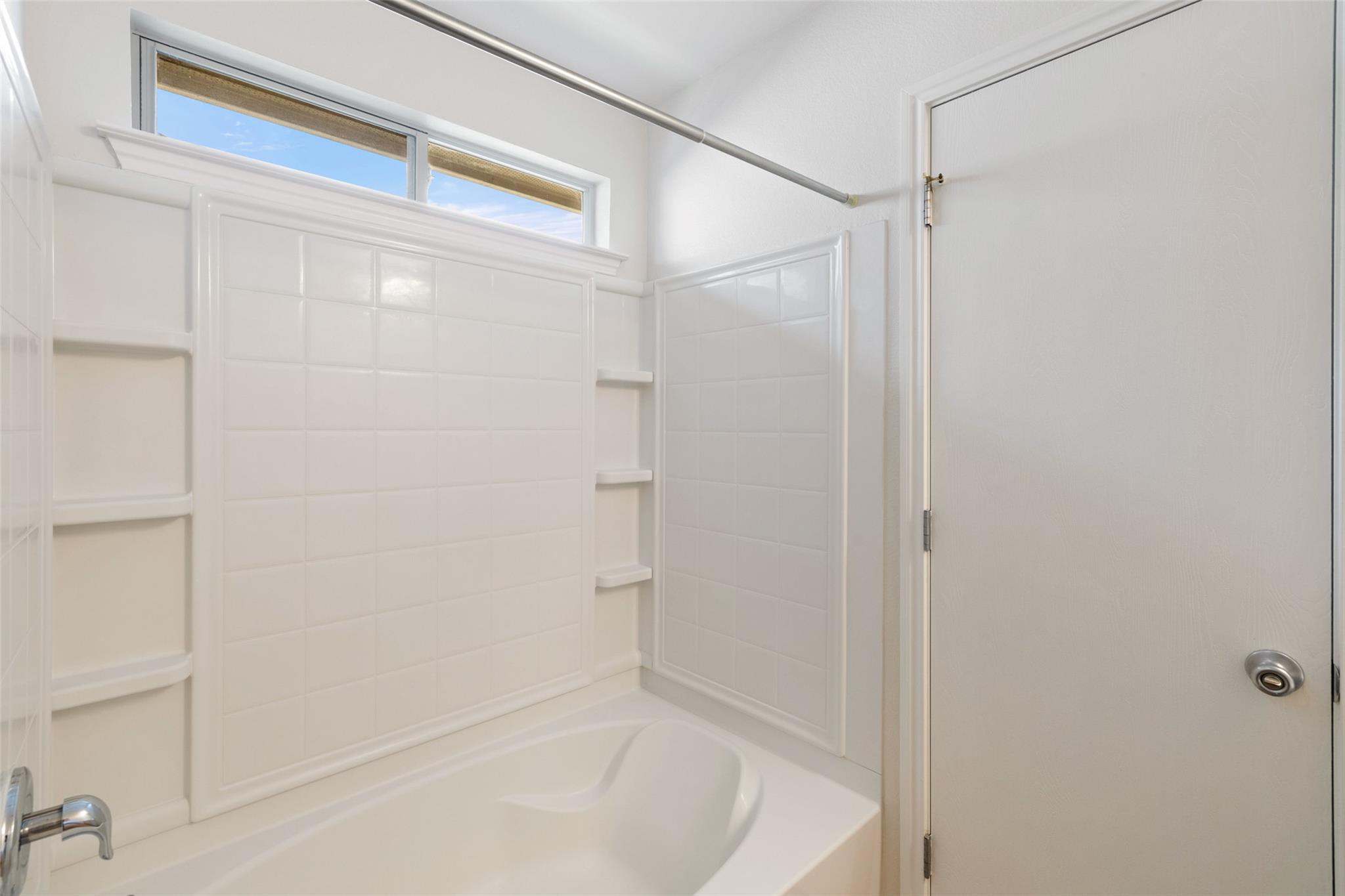320 Brandons Way, Buda, TX 78610