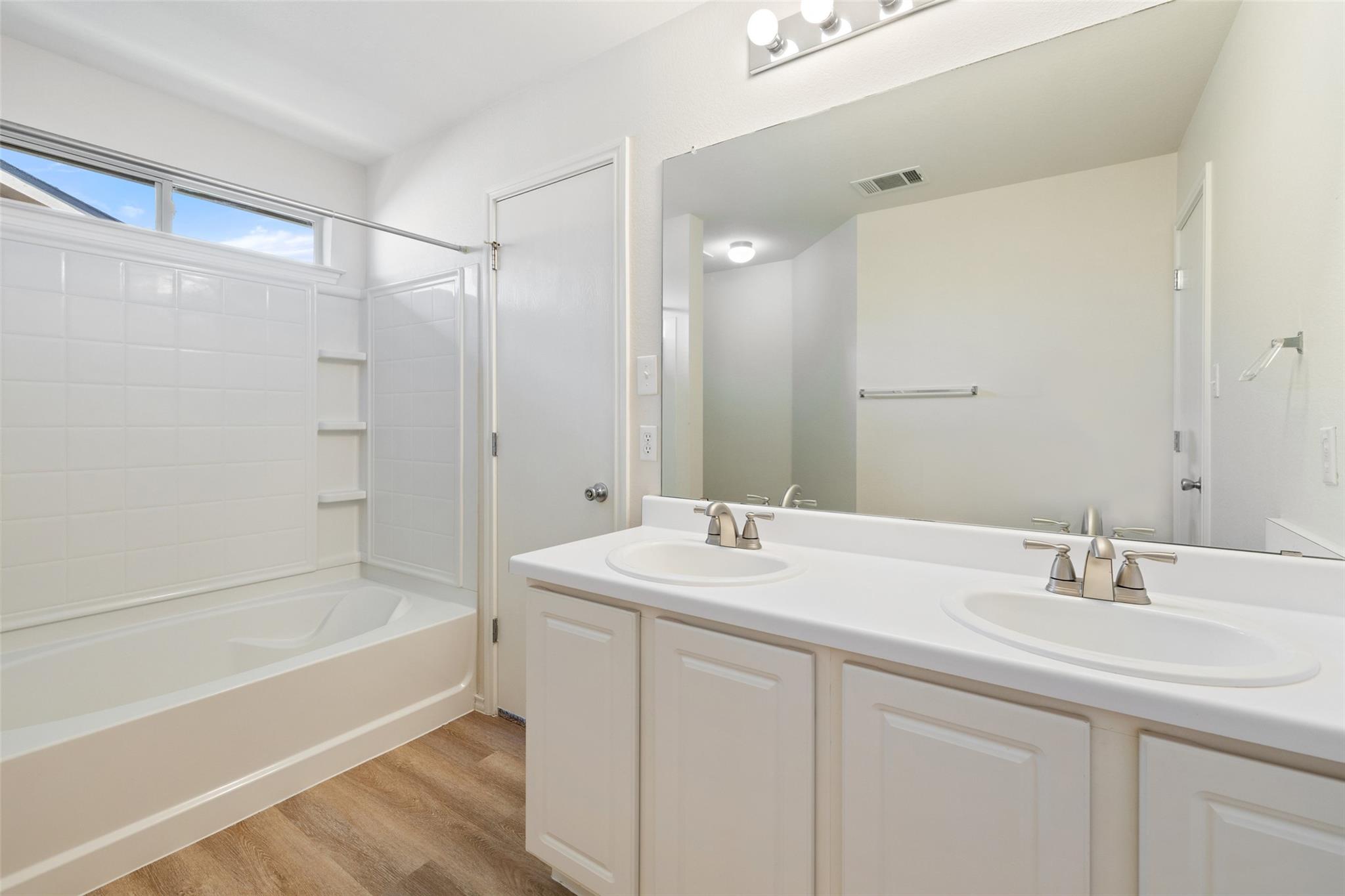 320 Brandons Way, Buda, TX 78610