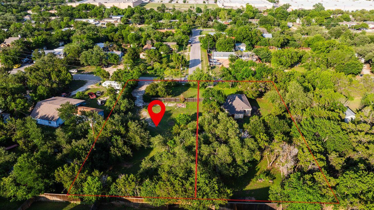 1305 High Chaparral Dr, Leander, TX 78641