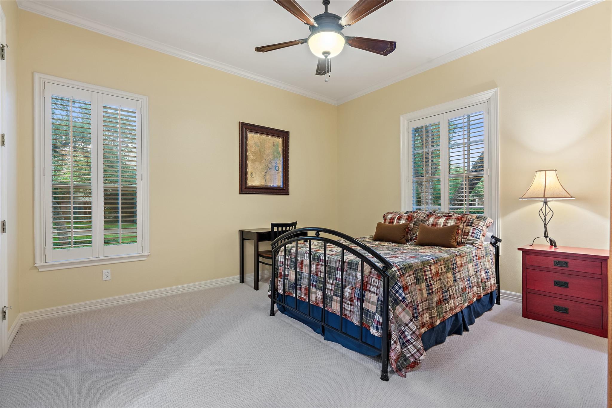 2319 Woodway Dr, Round Rock, TX 78681