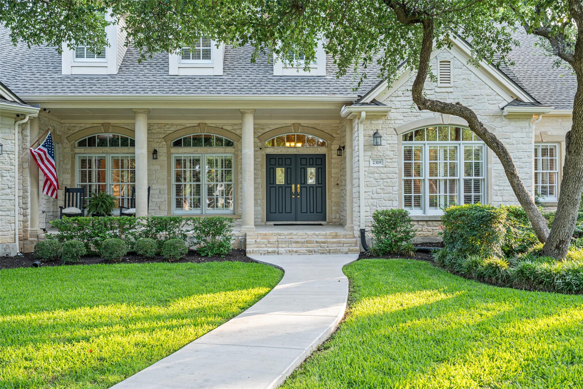 2319 Woodway Dr, Round Rock, TX 78681