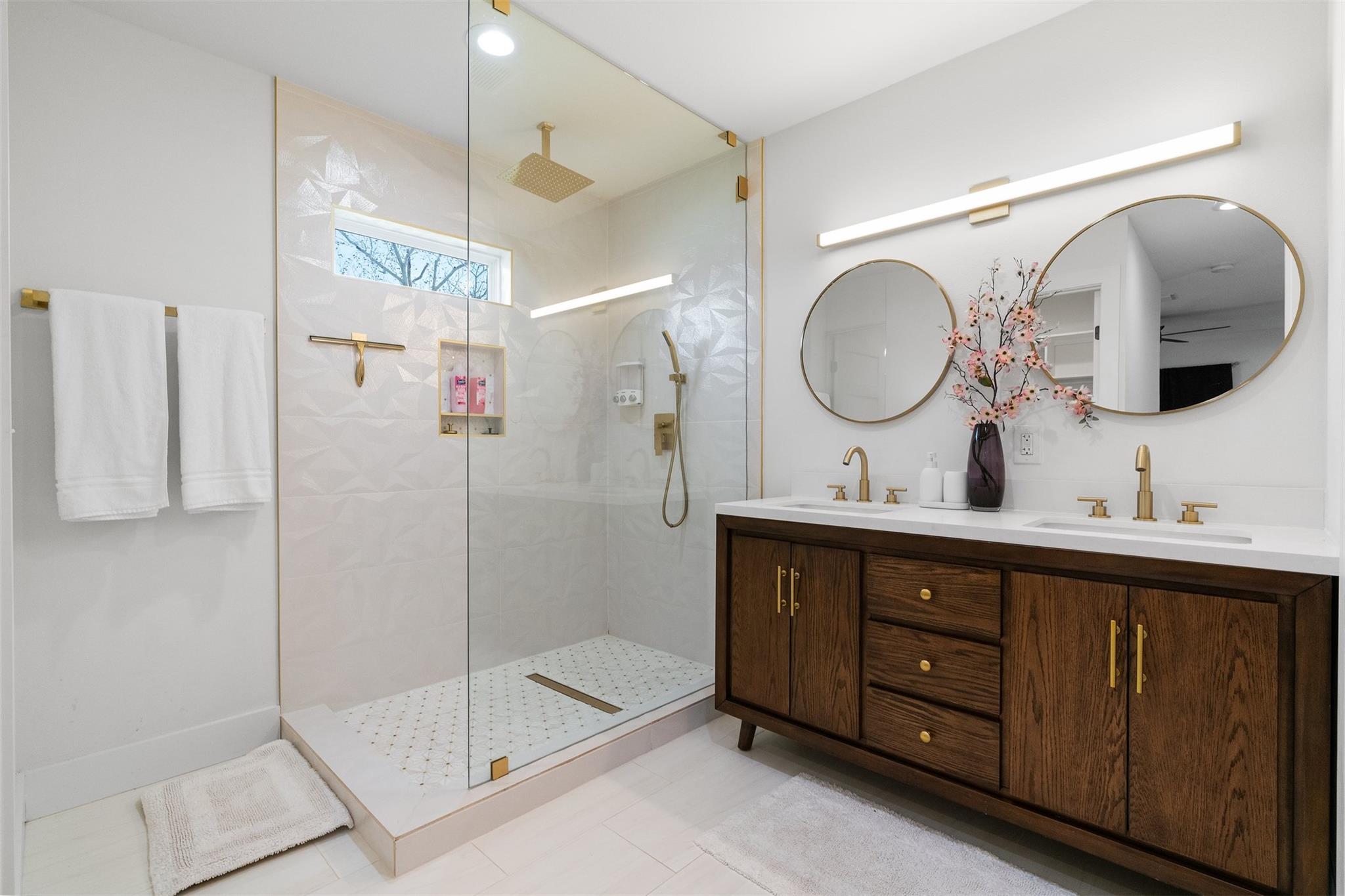 8516 Contour Dr, Austin, TX 78757