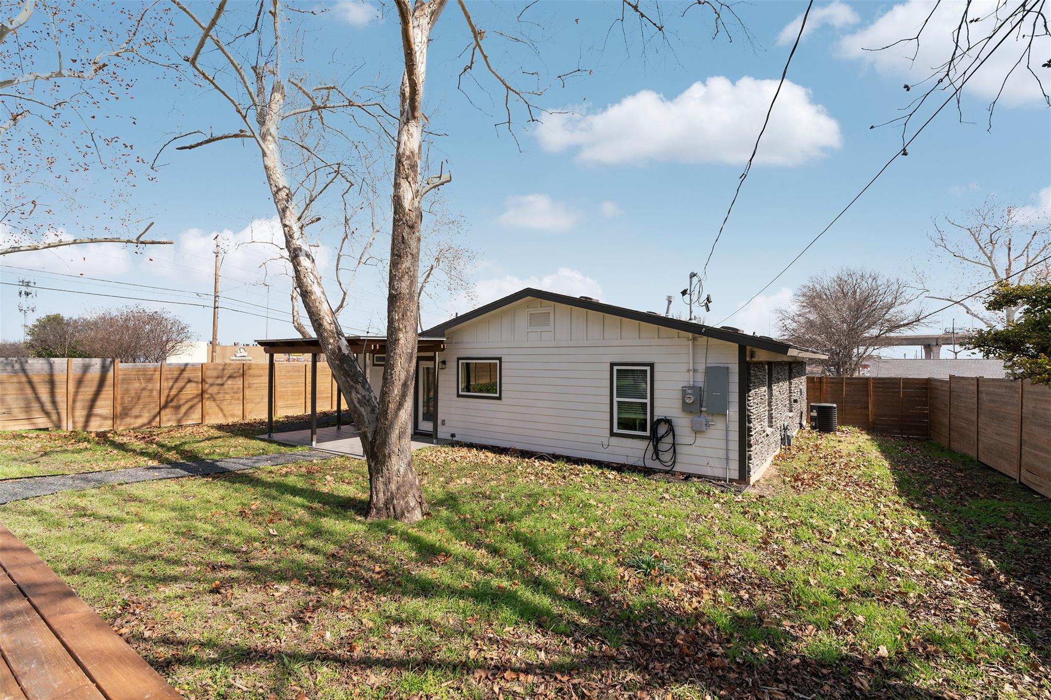 8516 Contour Dr, Austin, TX 78757