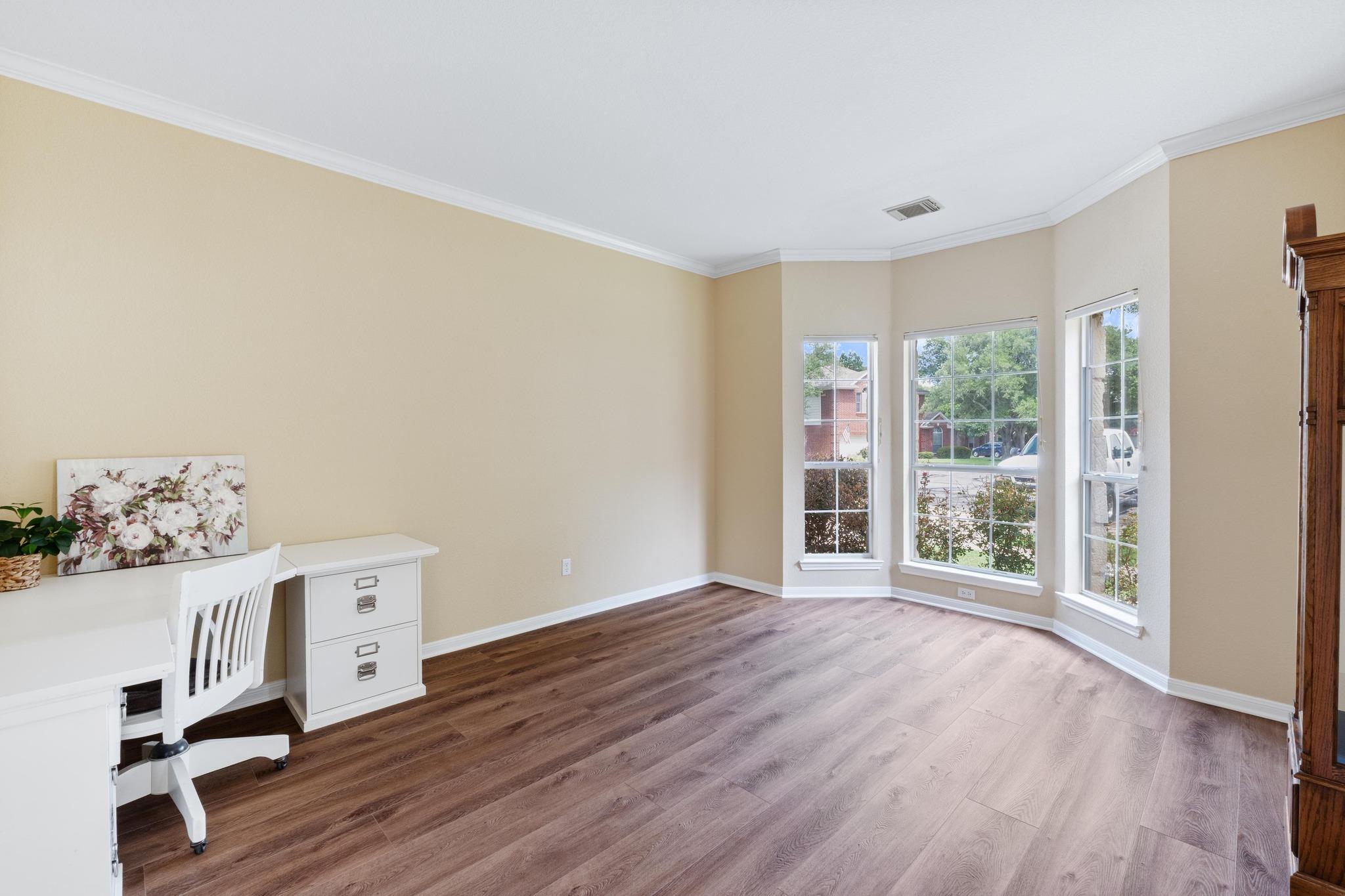 17704 Miller Falls Cv, Round Rock, TX 78681