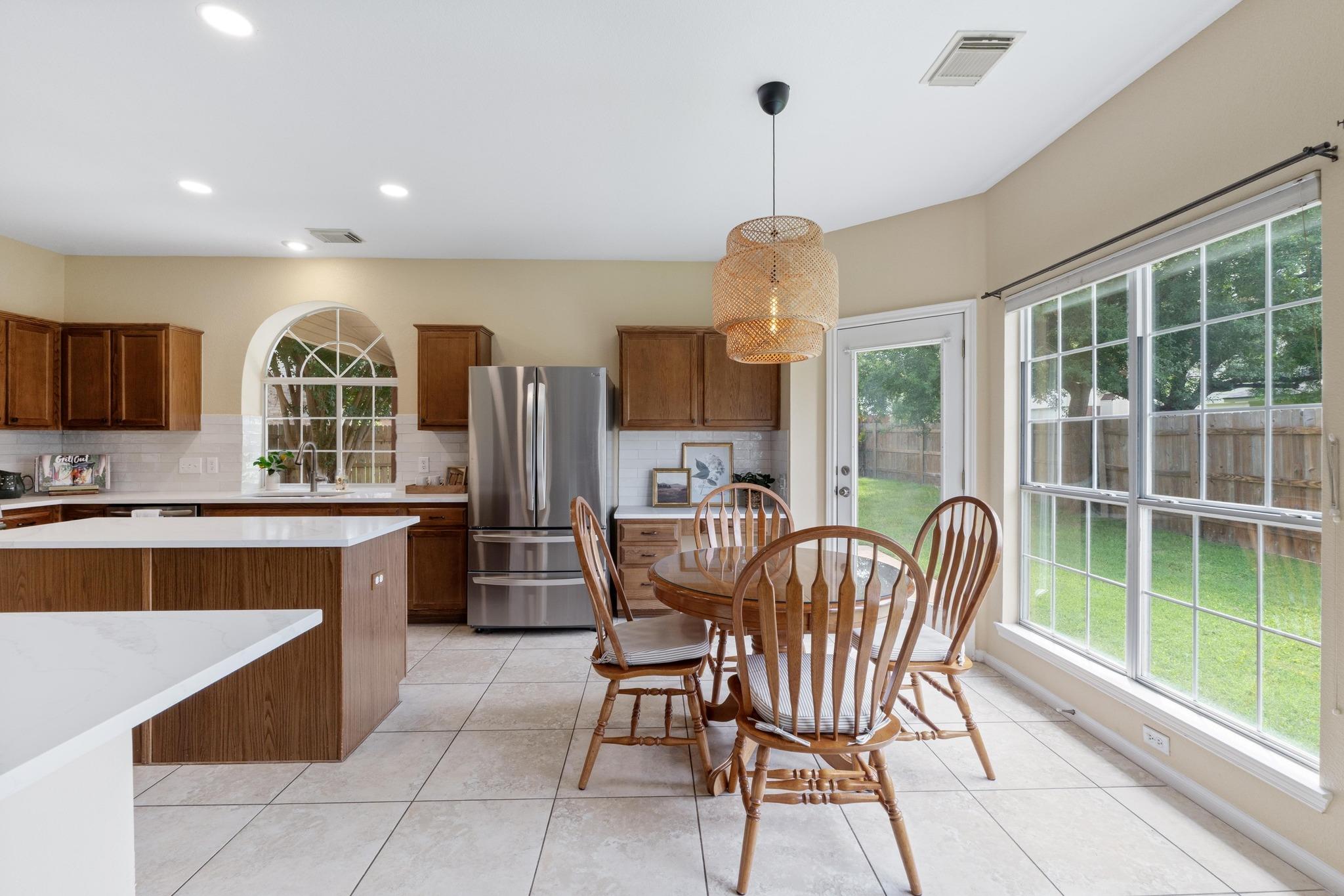 17704 Miller Falls Cv, Round Rock, TX 78681