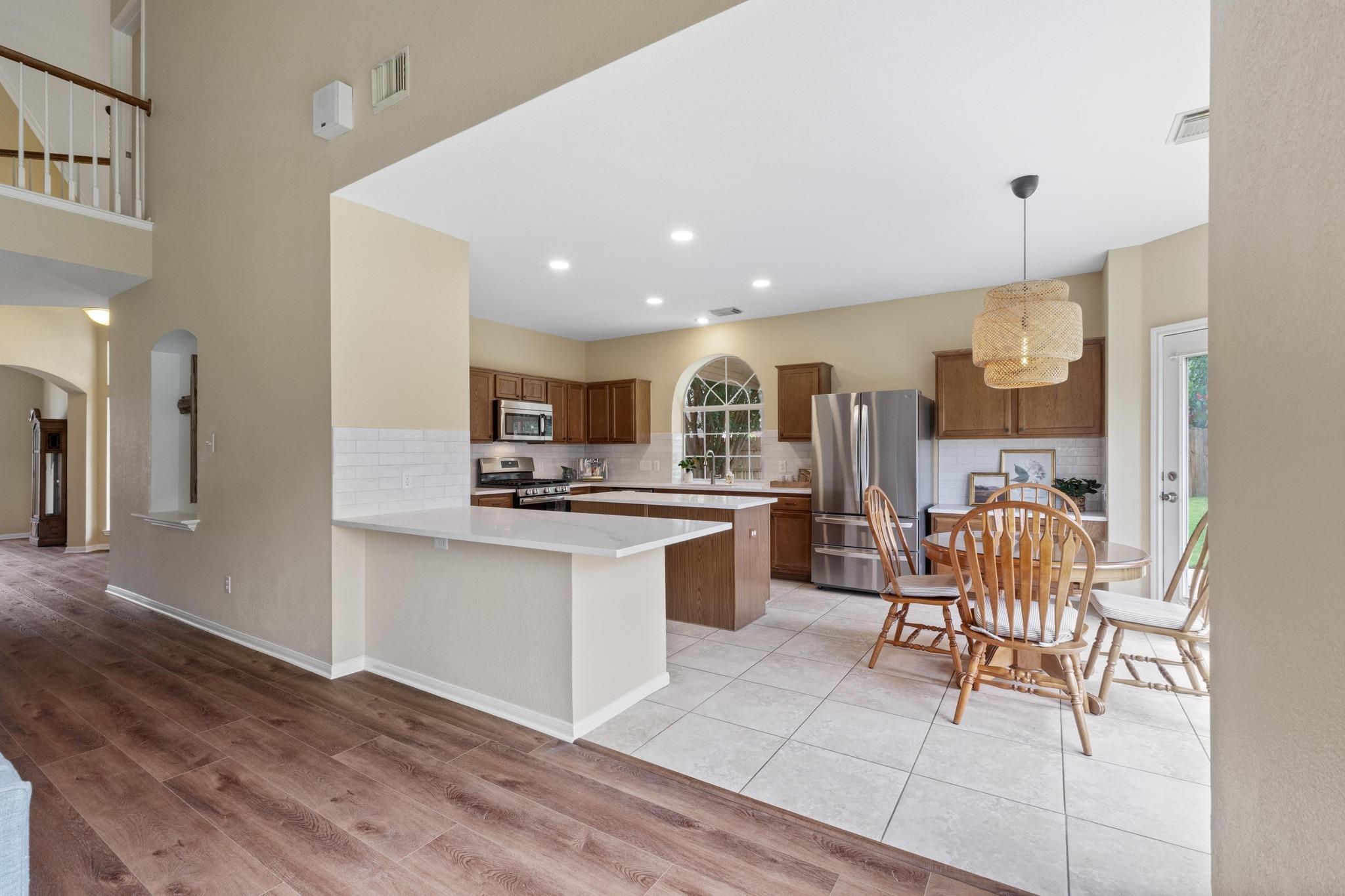 17704 Miller Falls Cv, Round Rock, TX 78681