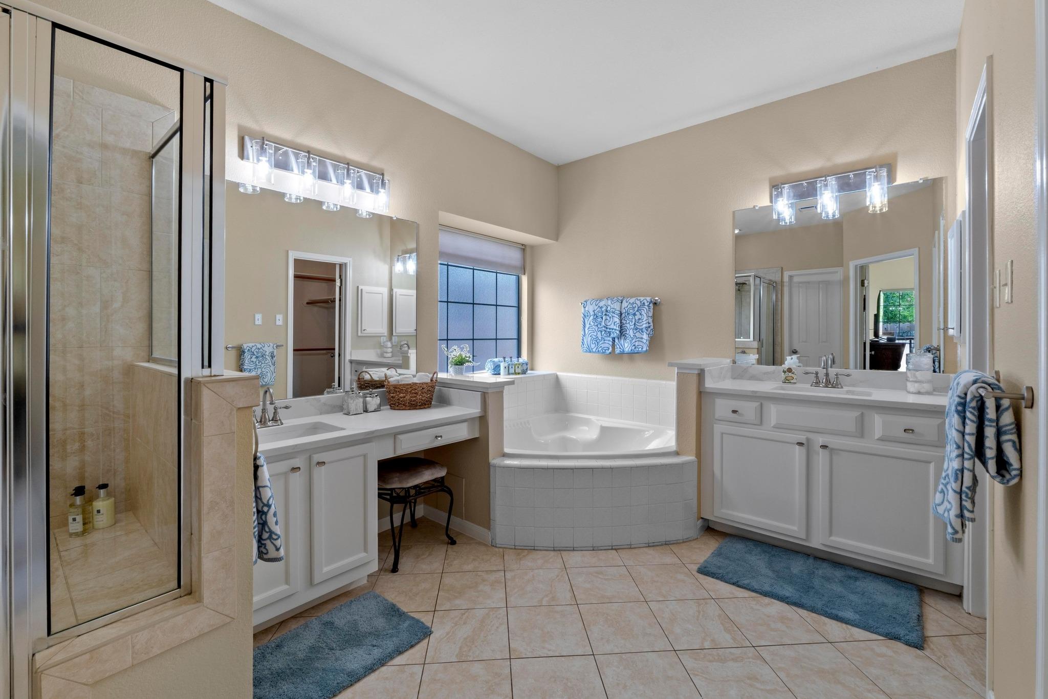 17704 Miller Falls Cv, Round Rock, TX 78681