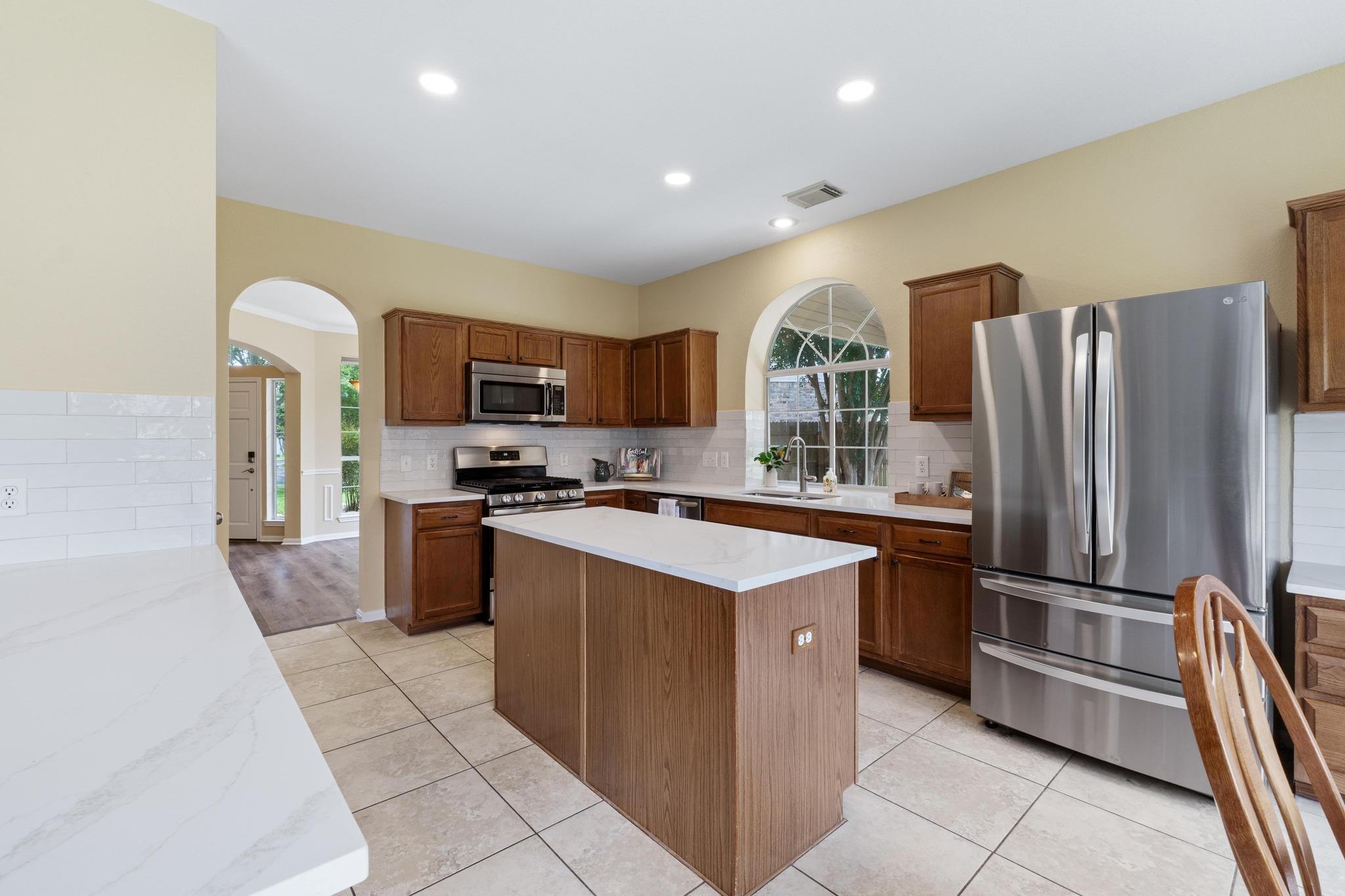 17704 Miller Falls Cv, Round Rock, TX 78681