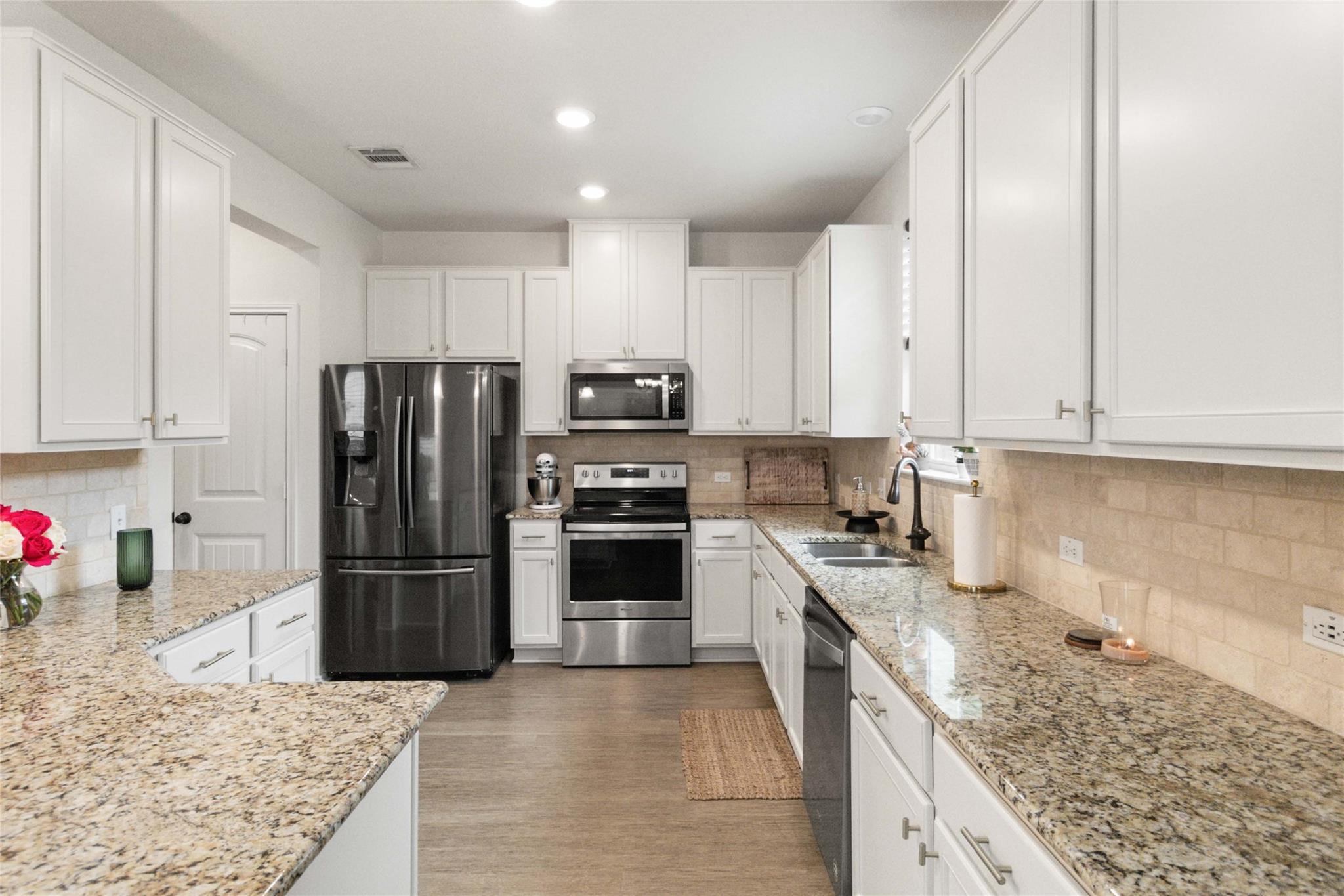 9003 Acorn Cup Dr, Austin, TX 78748