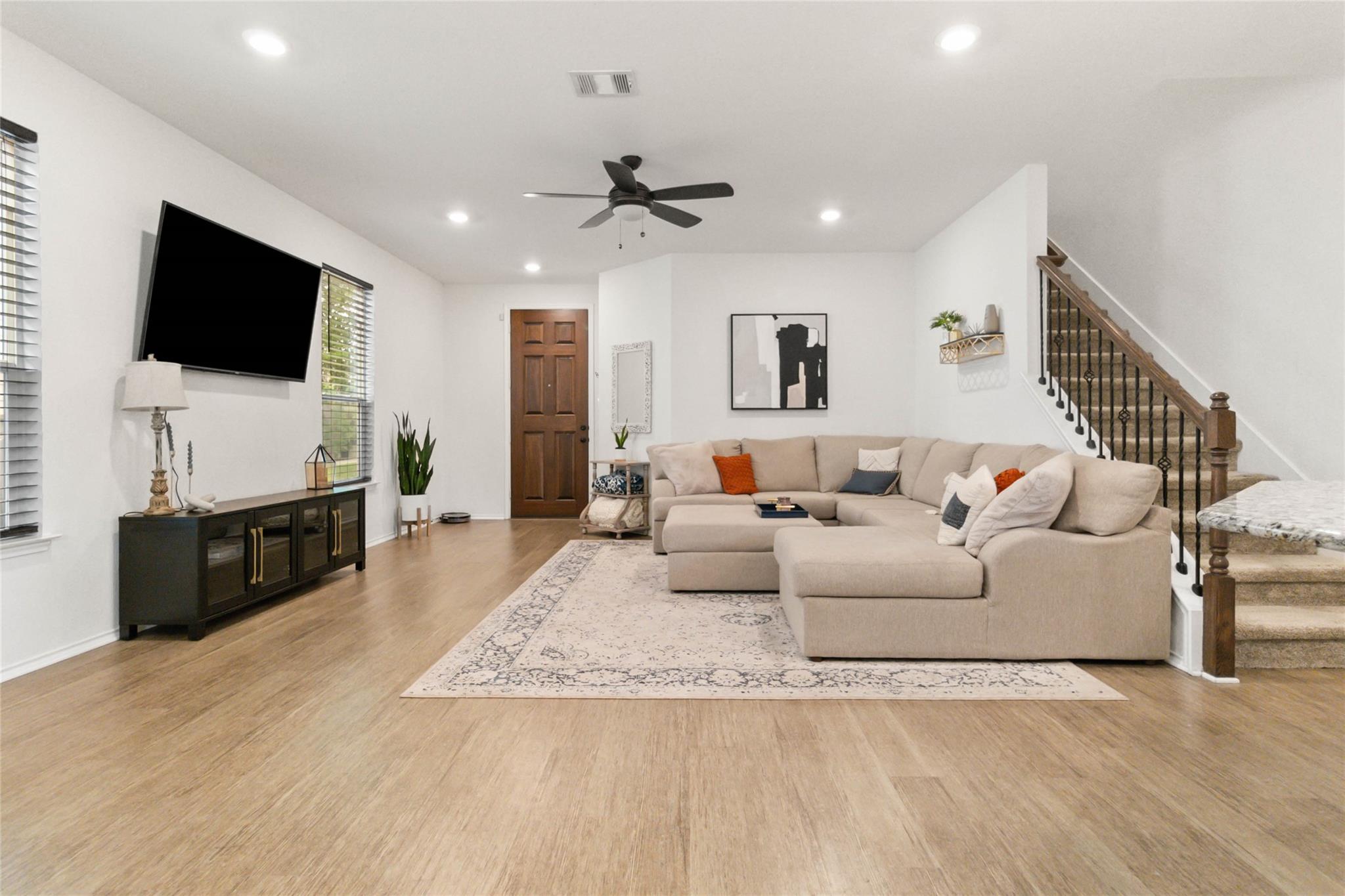 9003 Acorn Cup Dr, Austin, TX 78748