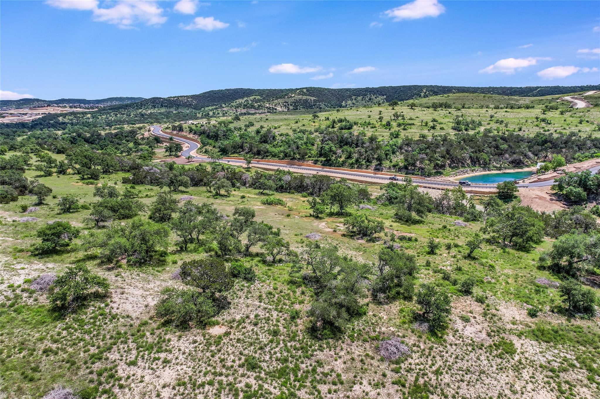 8 Newman Dr, Austin, TX 78738