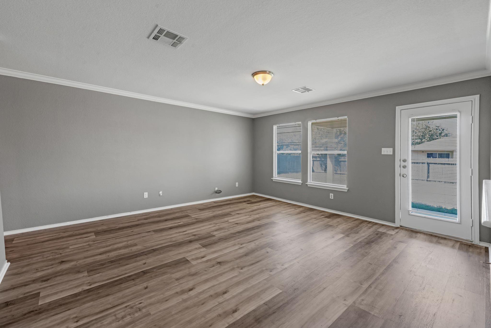 5625 Clyde Ln, Austin, TX 78754