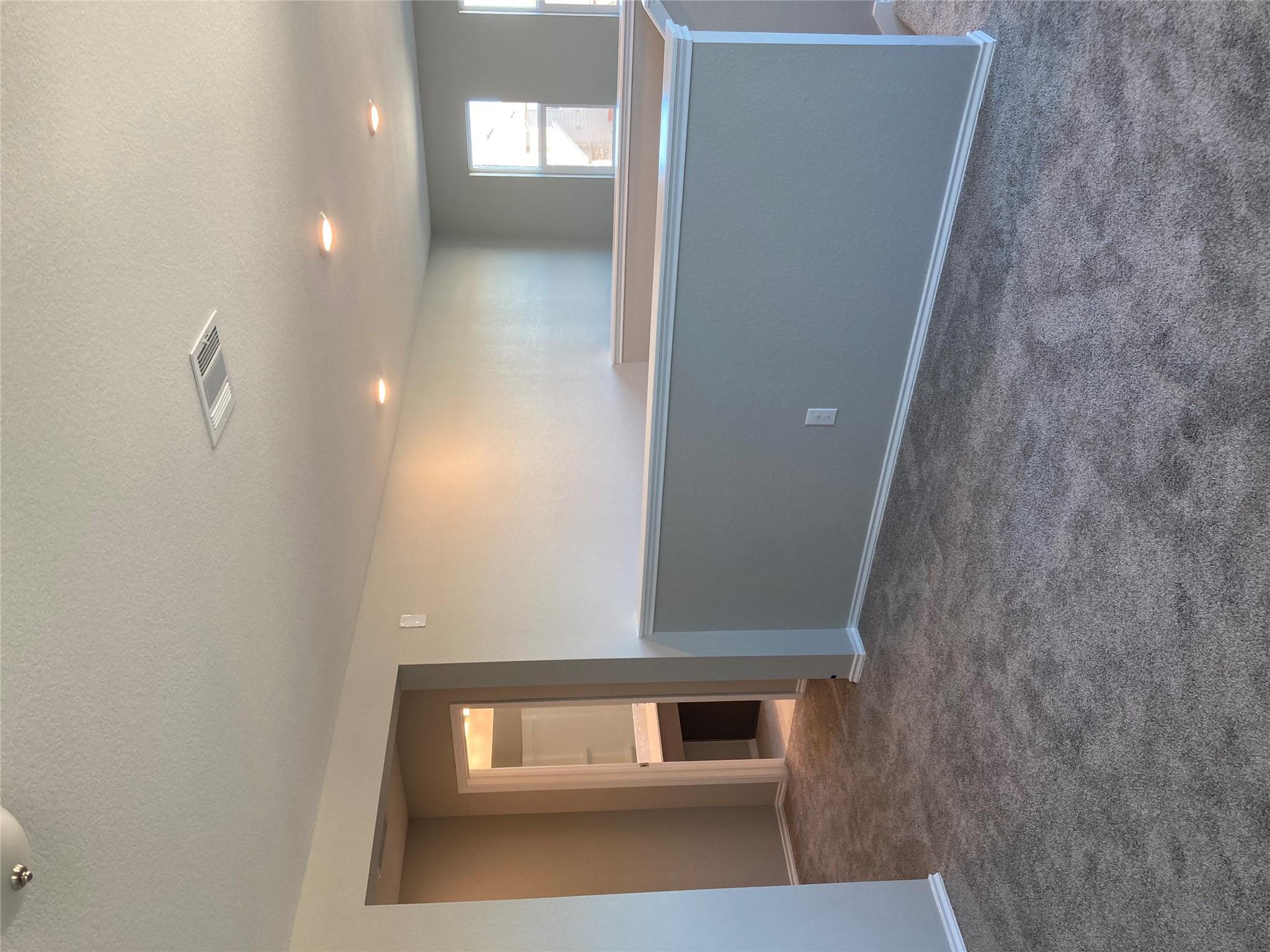 160 Lorianne Ln, Kyle, TX 78640