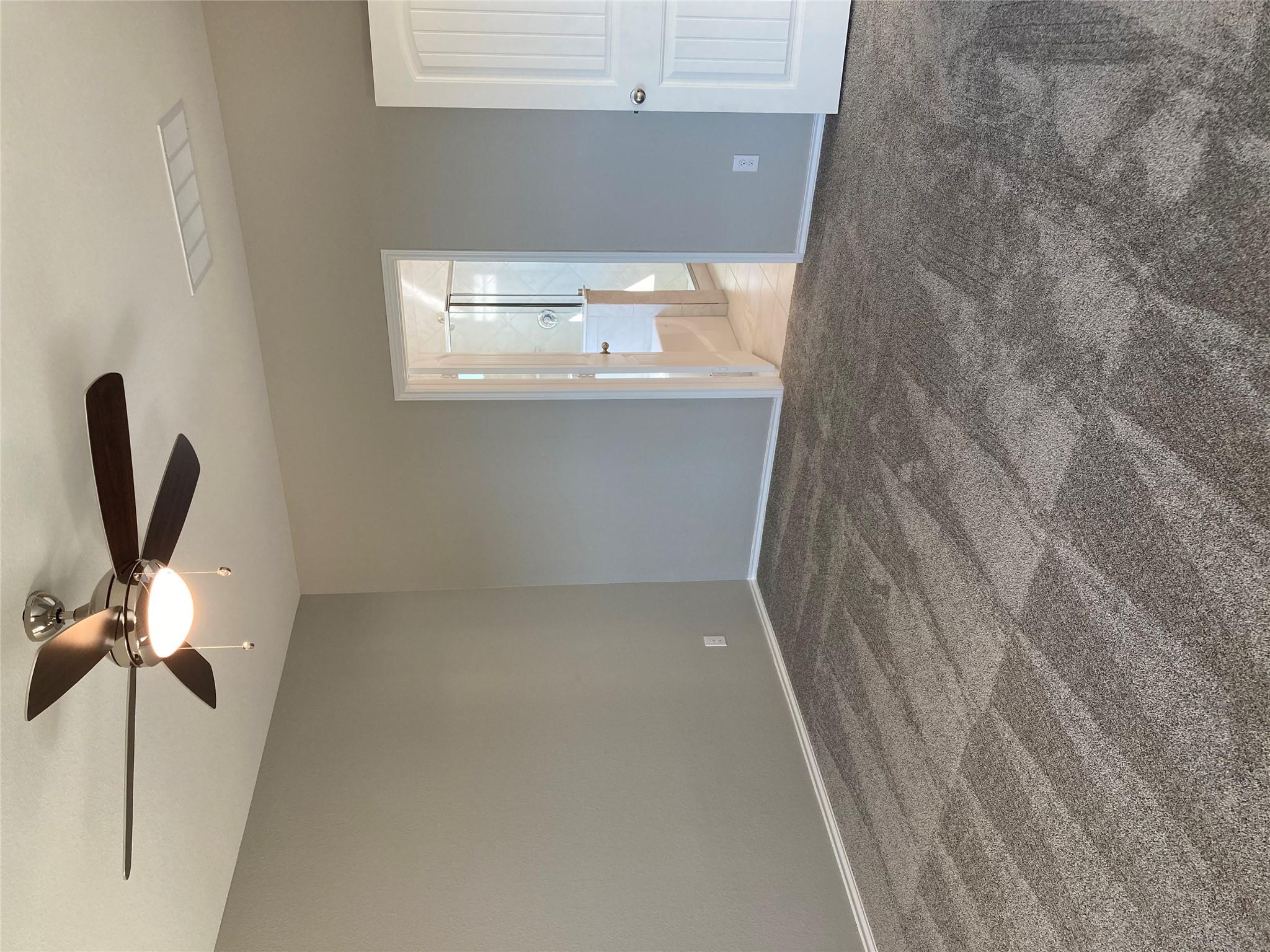 160 Lorianne Ln, Kyle, TX 78640