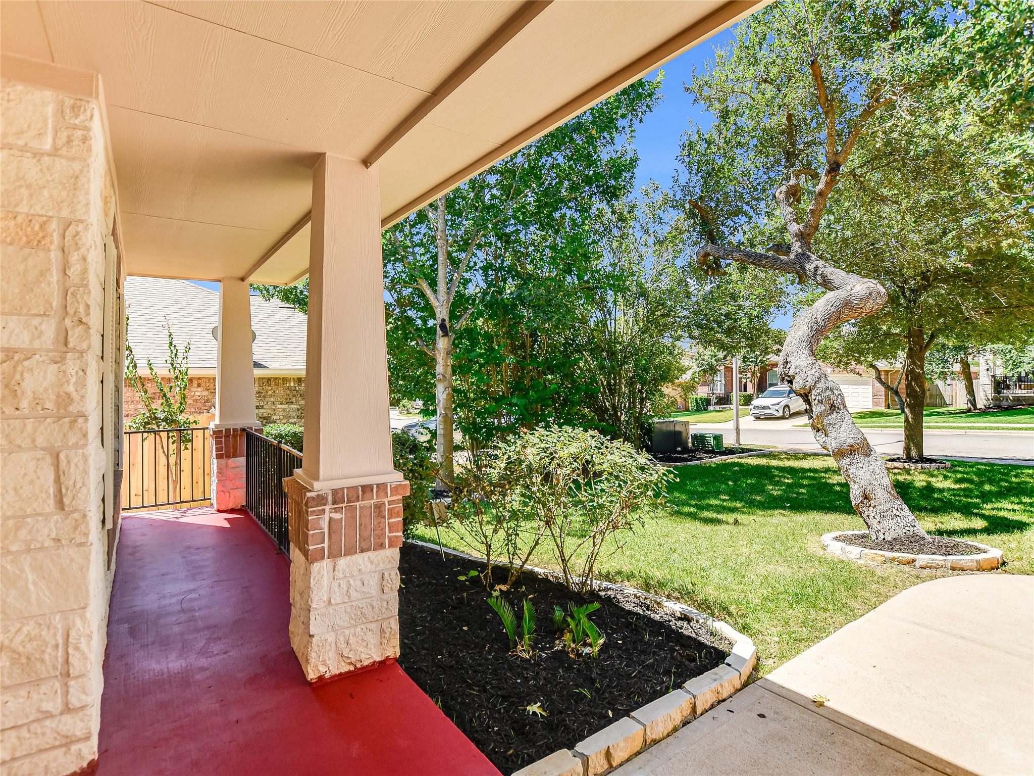 106 S Gadwall Ln, Cedar Park, TX 78613